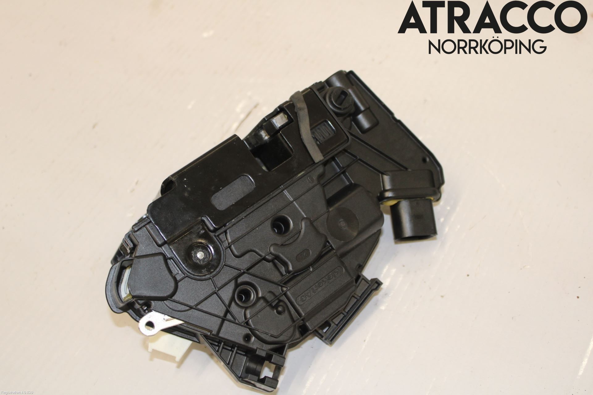 Volkswagen VW TIGUAN 07-16 Låskista-Dörrlås