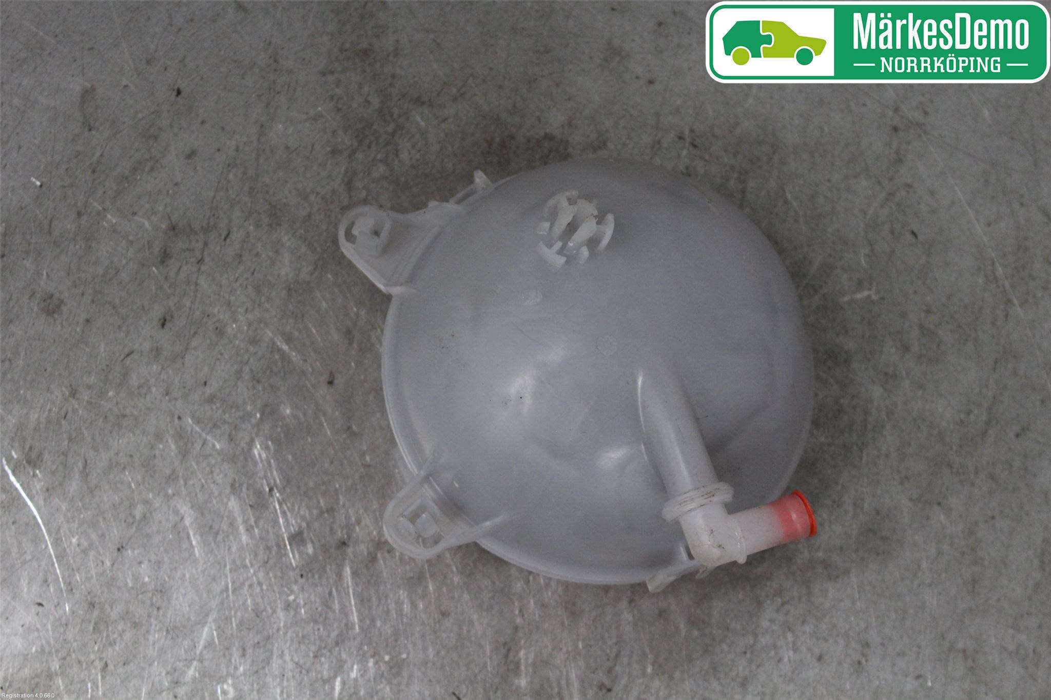 Volkswagen VW PASSAT 20-24 Expansionstank