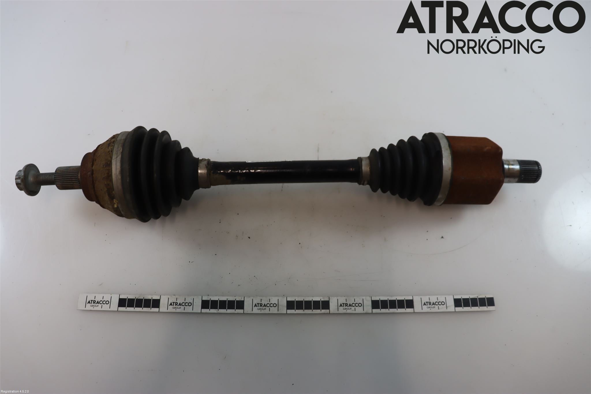 Volkswagen VW PASSAT 15-19 Drivaxel Fram Vänster