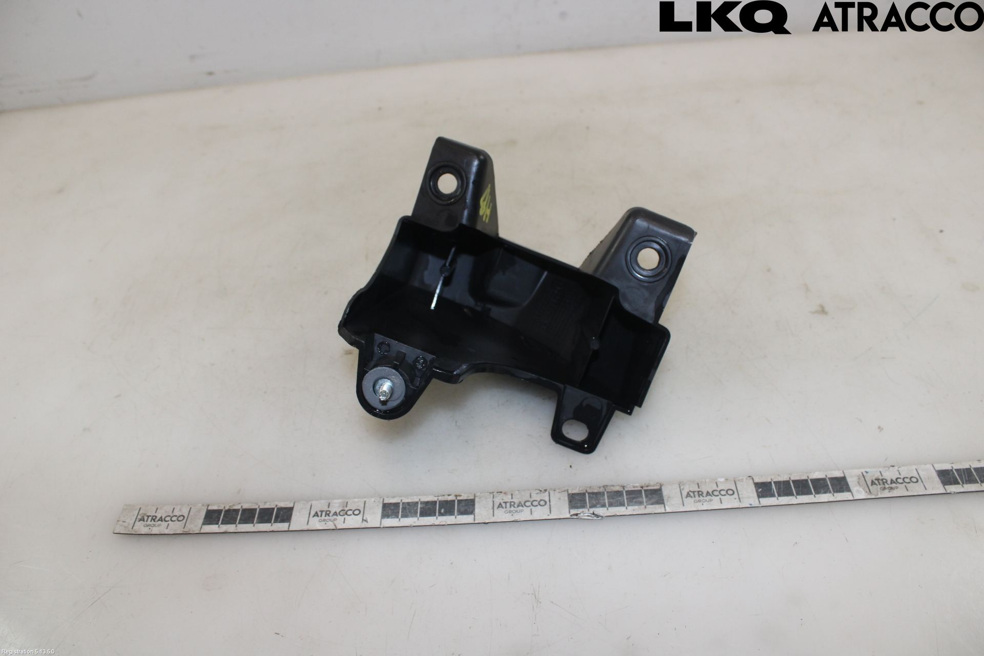 Citroen C4 I   05-10 Stötfångarfäste Bak Hö