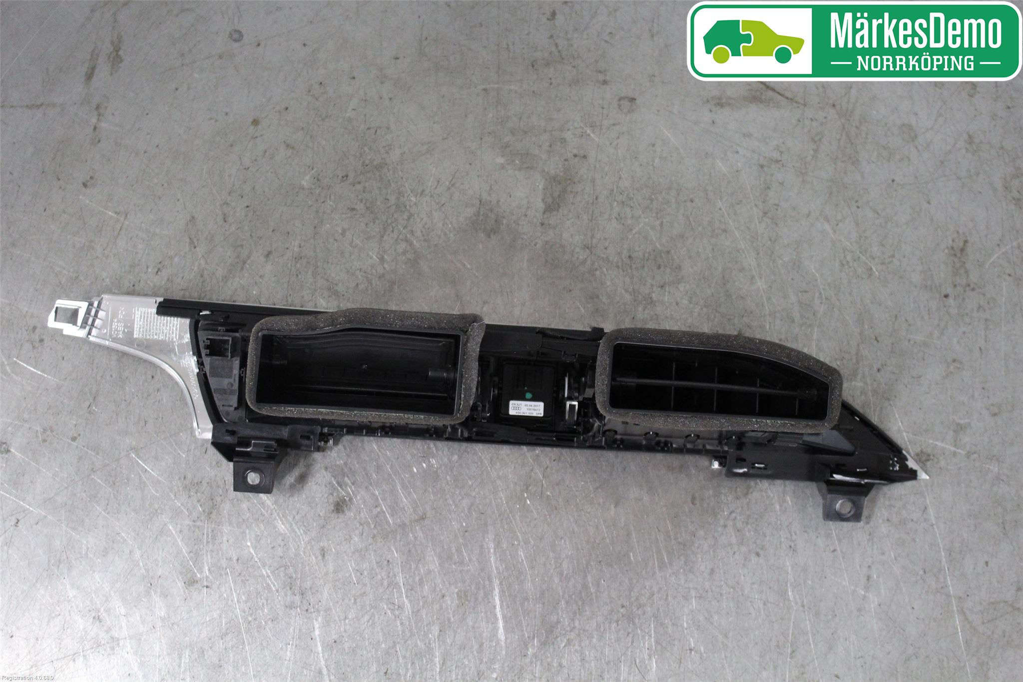Audi A6/S6 4G 11-18 Defrosterkanal-Munstycke