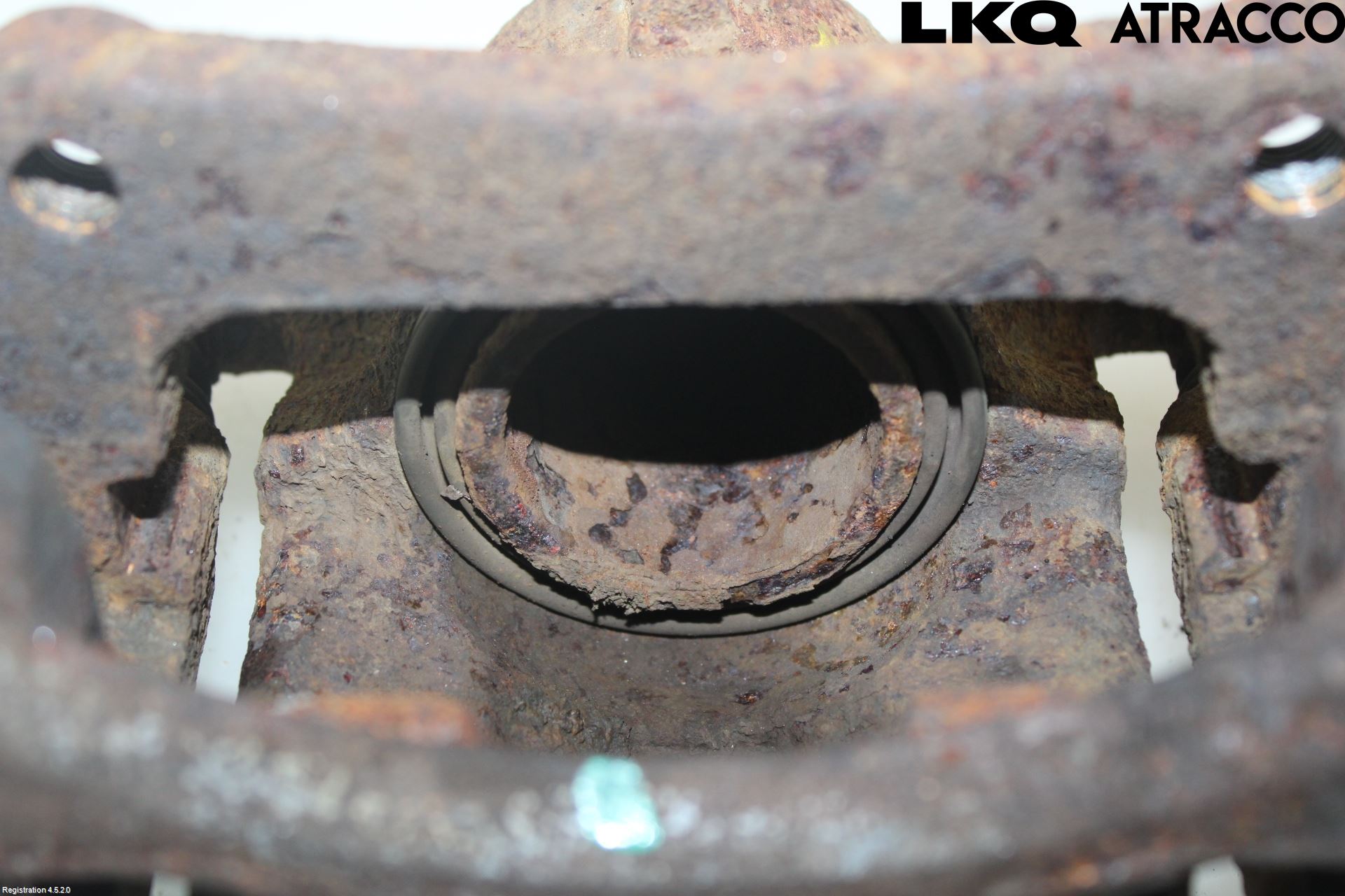 Ford FIESTA 13-17 Bromsok Fram Höger