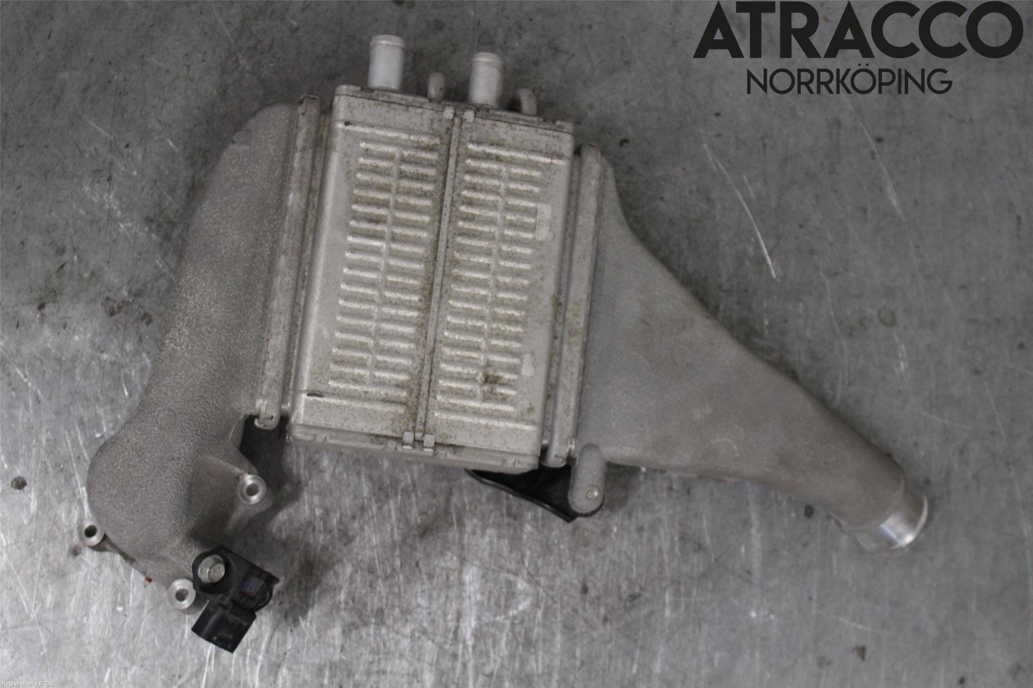 Toyota AURIS 13-19 Laddluft-Intercooler Kyl