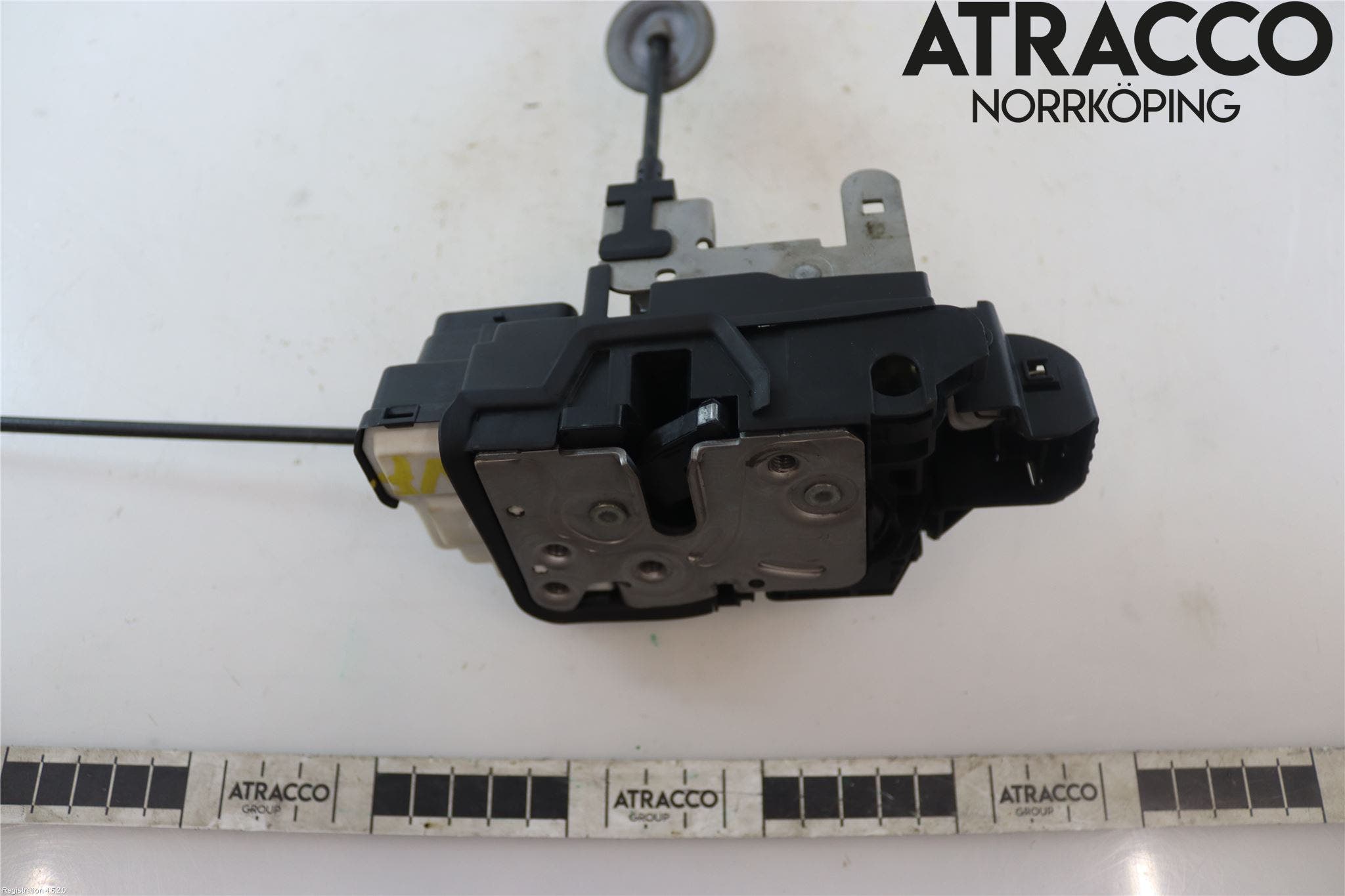 Volvo V40 12-19 Låskista-Dörrlås