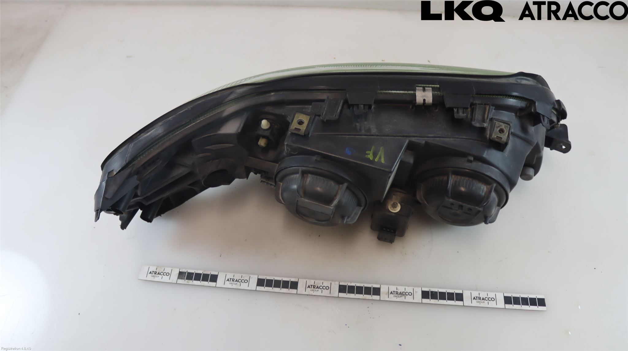 Volvo V70 00-04 Strålkastare Vänster