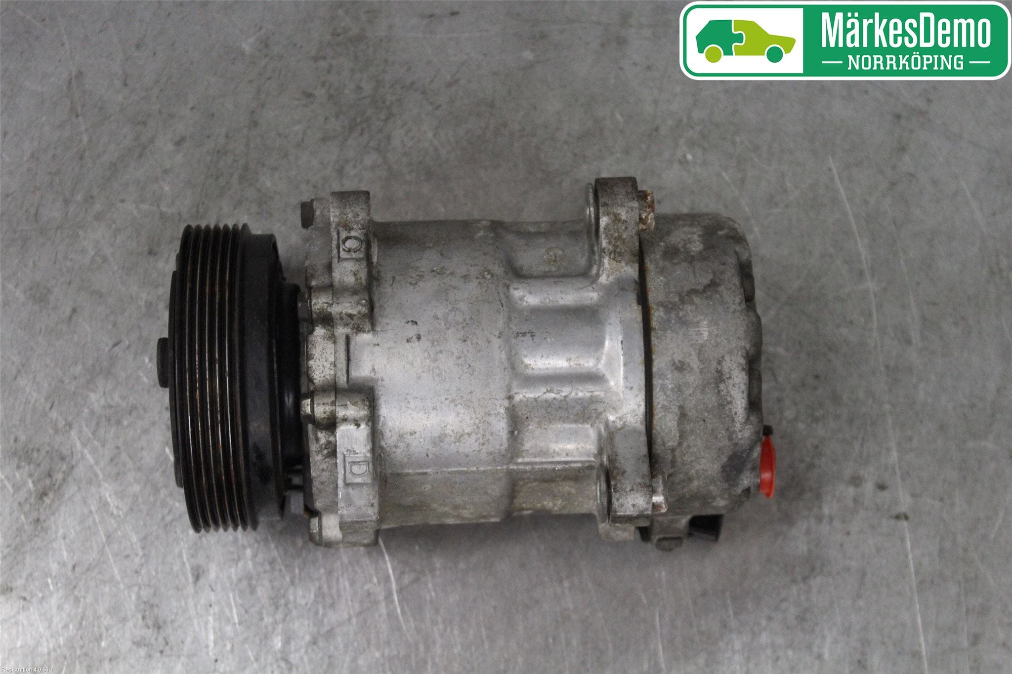 Volkswagen VW CADDY 04-10 Ac Kompressor