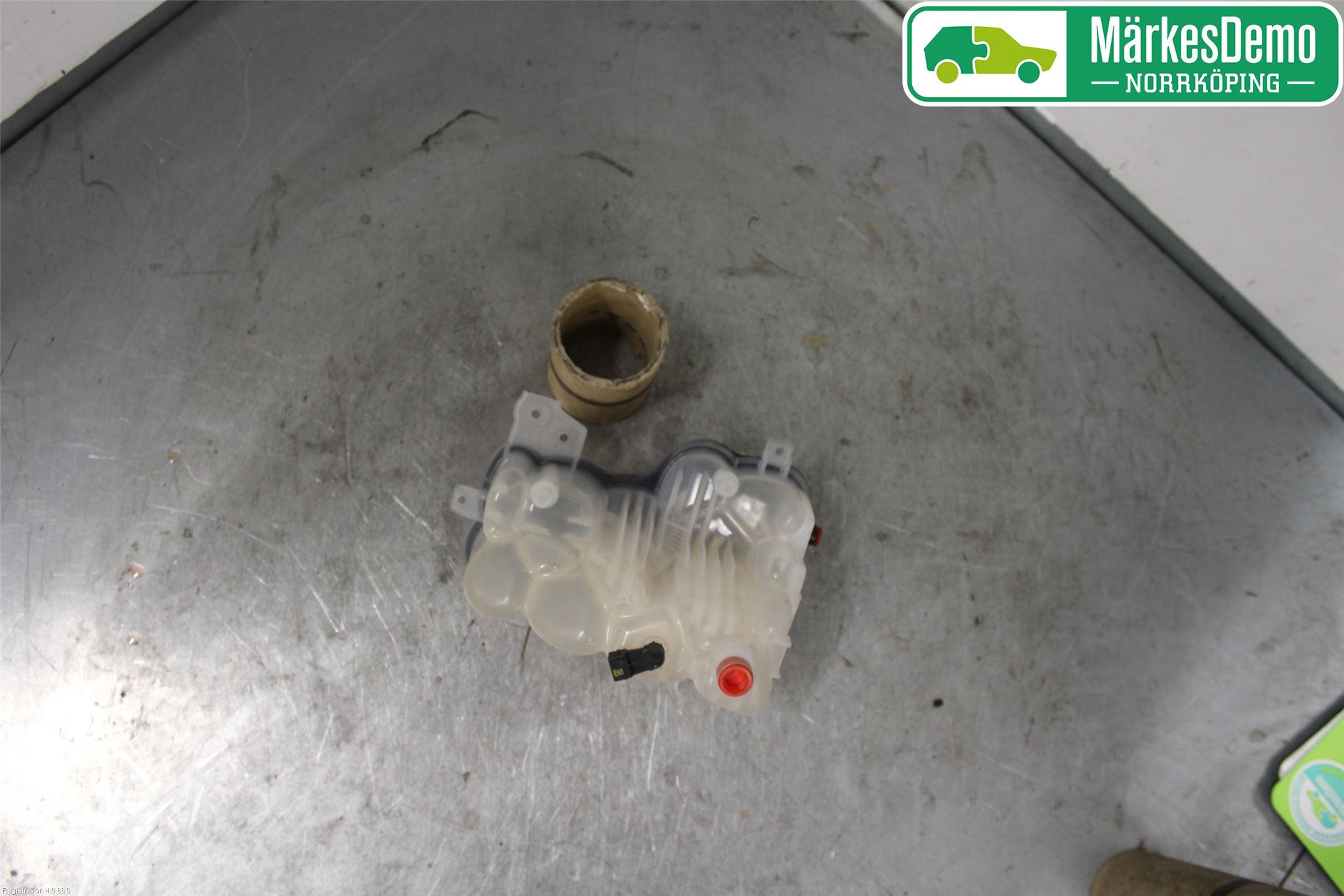 Jaguar XE (X760) 15-24 Expansionstank