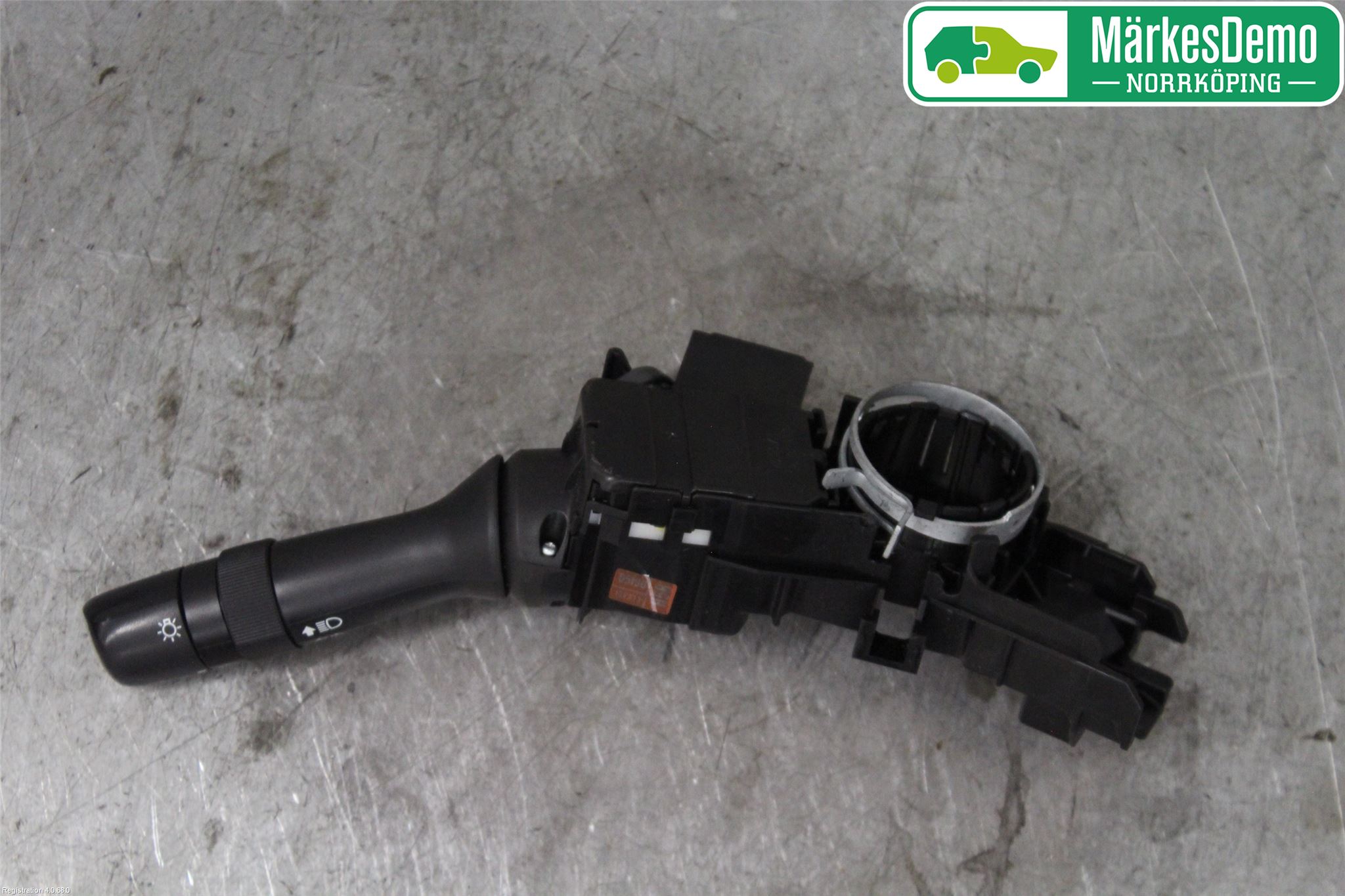 Toyota AVENSIS 09-15 Spak Blinkers-Ljusomk