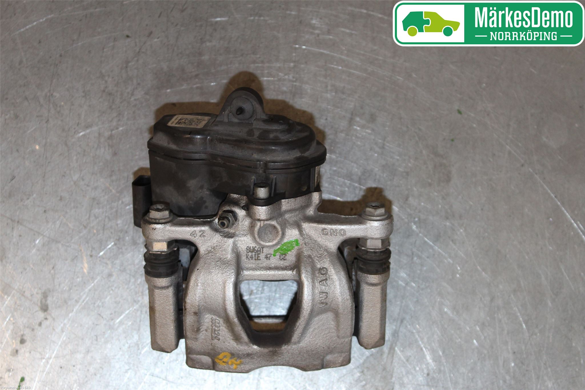 Audi A4/S4 B9 16-19 Bromsok Bak Höger