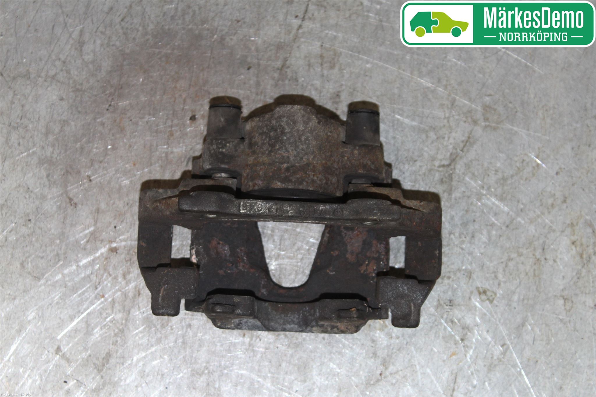 Jaguar XJ X300        95-97 Bromsok Bak Höger