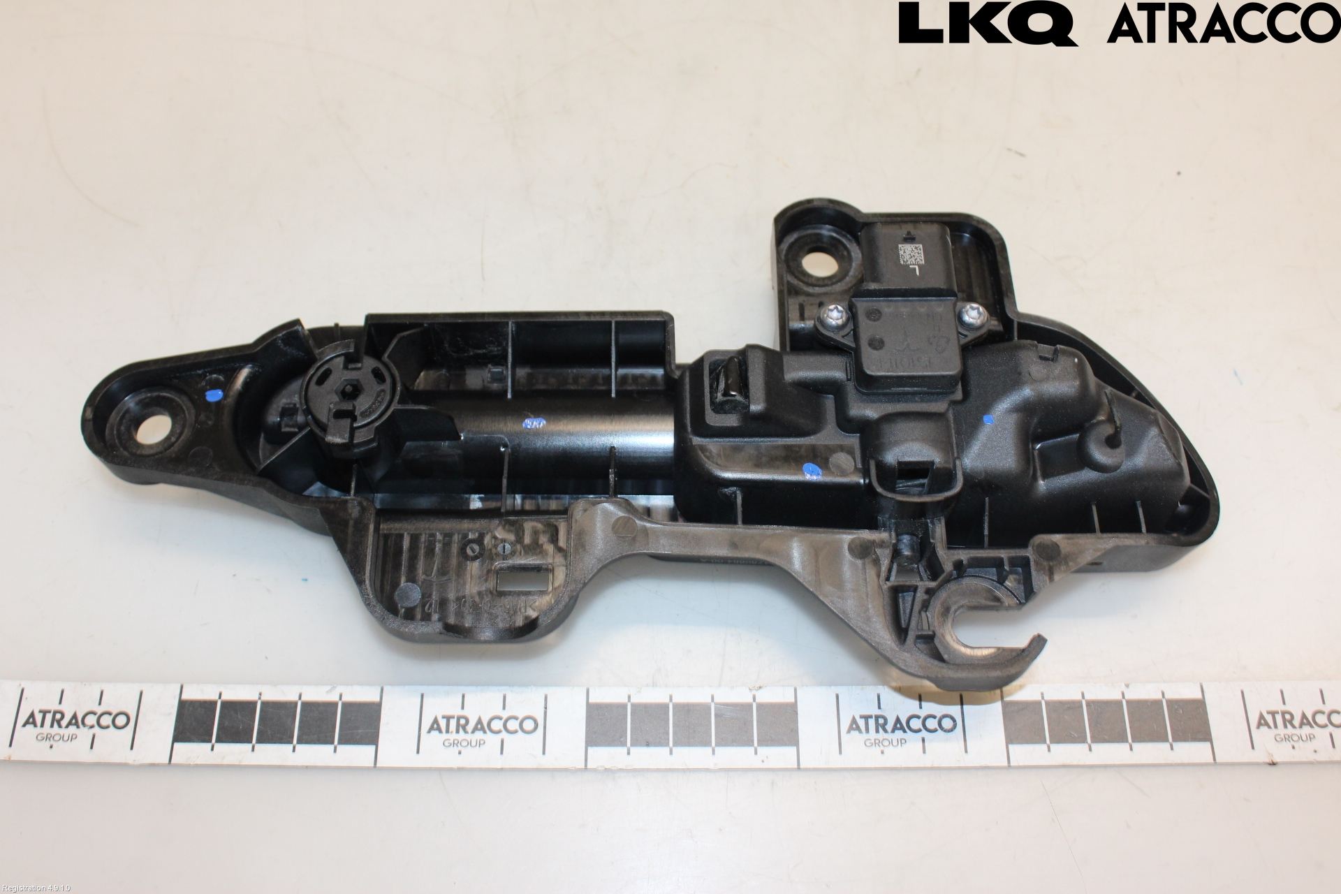 Tesla MODEL 3 17- Dörrhandtag Yttre Vä