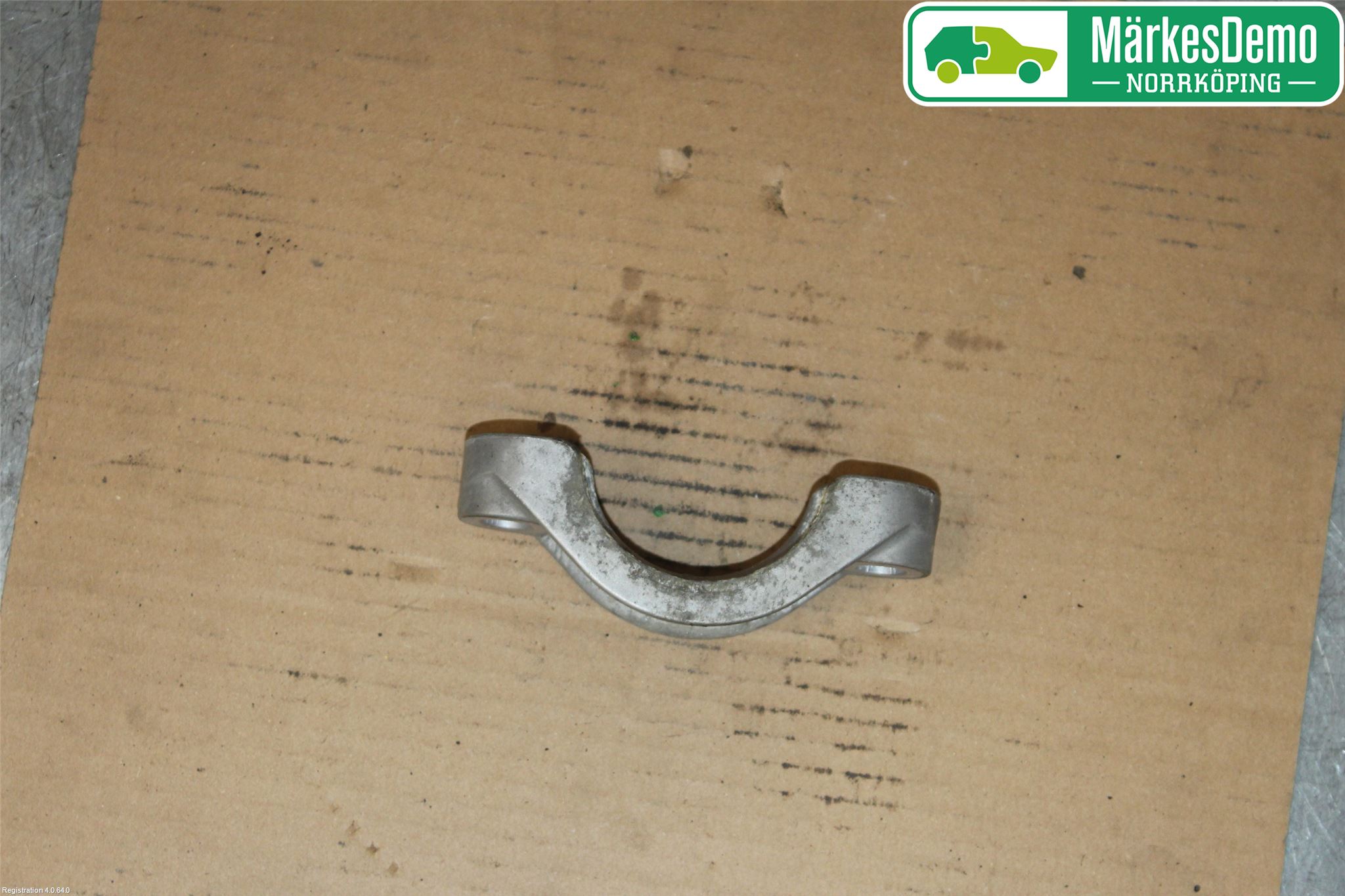 BMW 5 F10/F11/F18 09-17 Krängningshämmarfäste