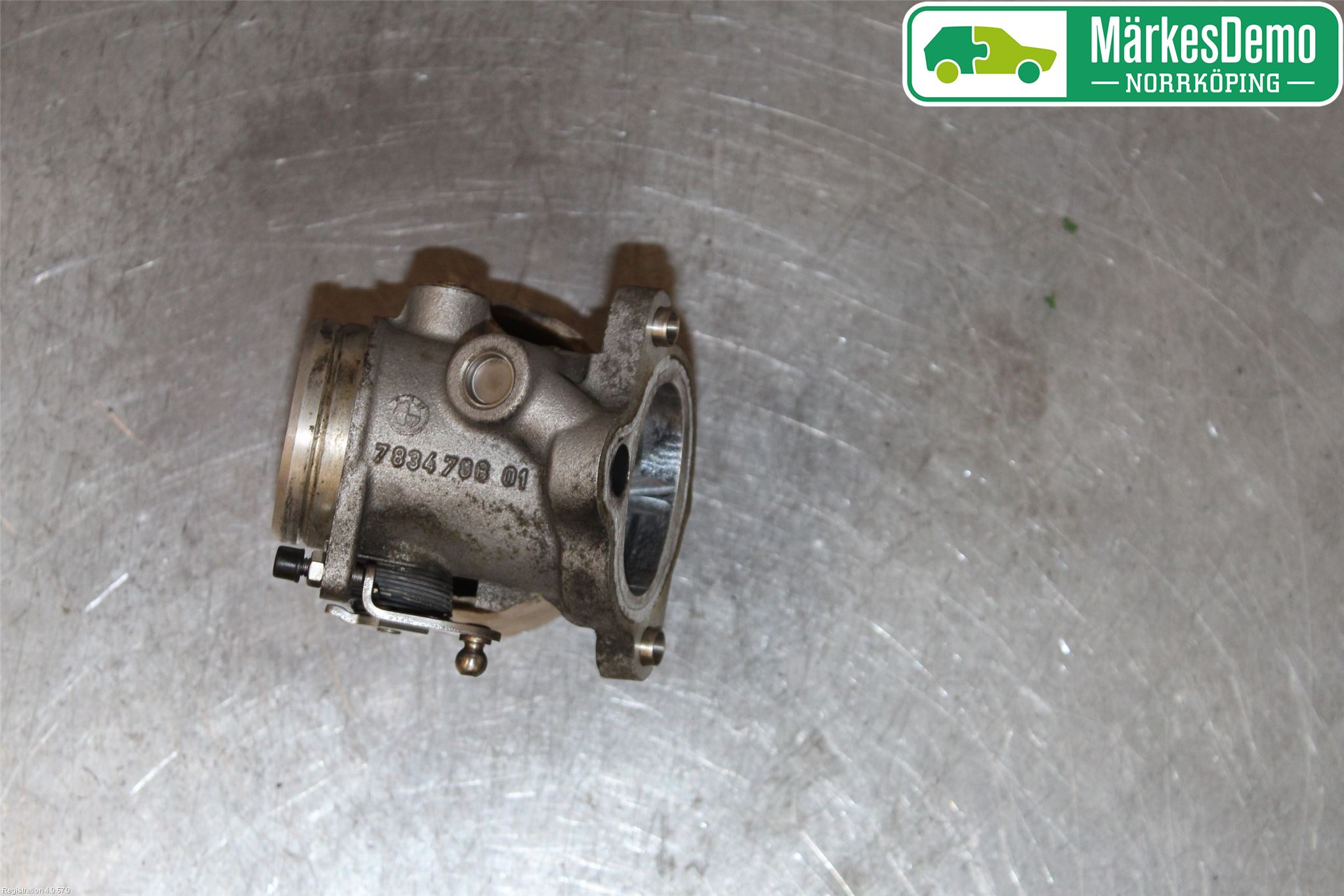 BMW 5 E60/61 Sed/Tou 02-10 Injspjällhus