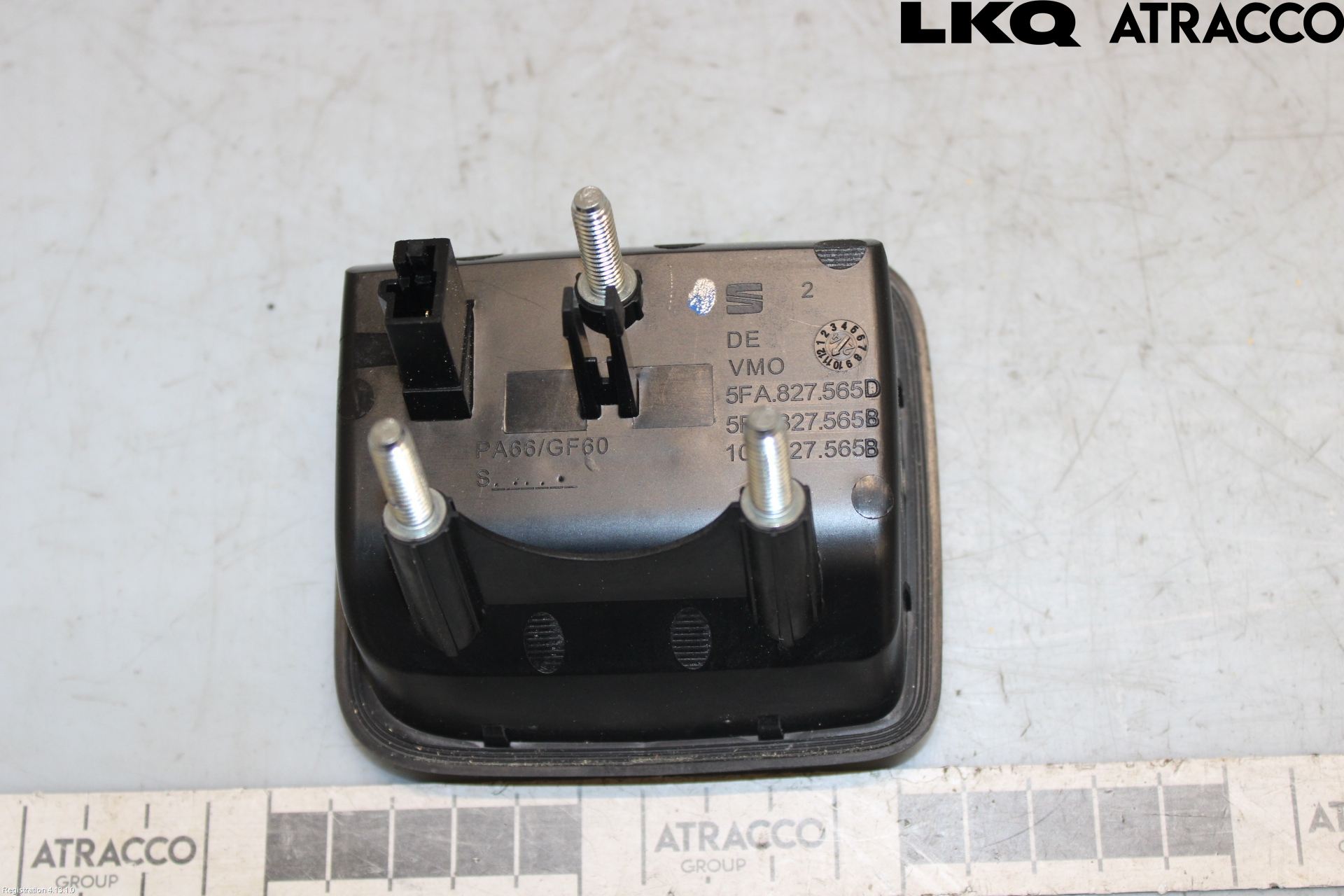 Seat LEON 20- Bakluckehandtag