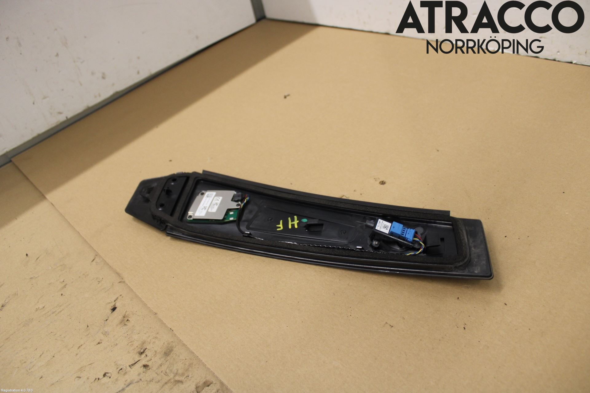 Tesla MODEL 3 17- Dörruta Bak Lilla Hö