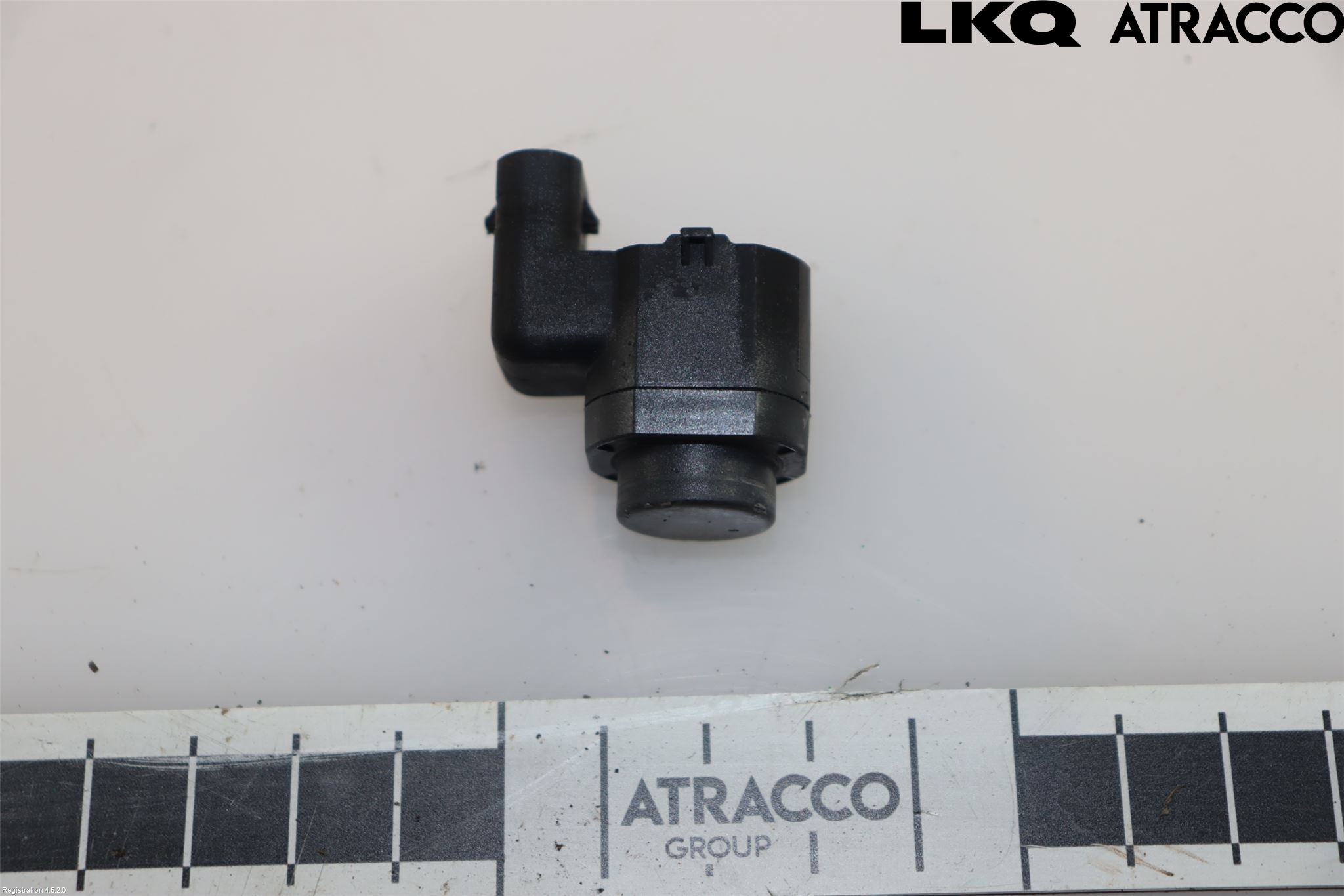 Skoda SUPERB 09-15 Parkeringshjälp Frontsensor