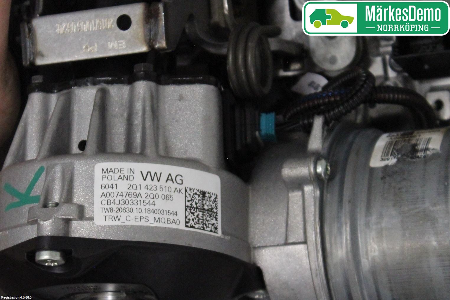 Seat ARONA Rattaxelagg Med Inb Servo