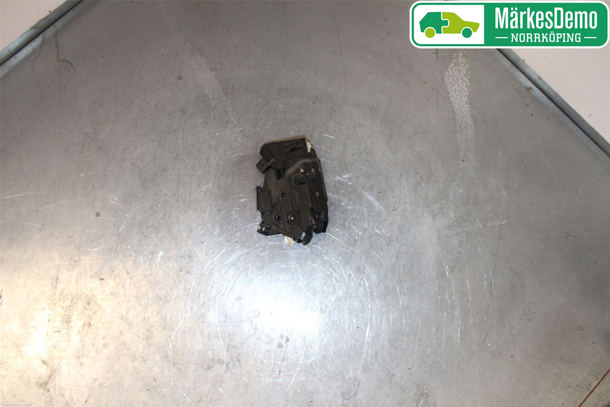 Volkswagen VW UP! / E-UP! Låskista-Dörrlås