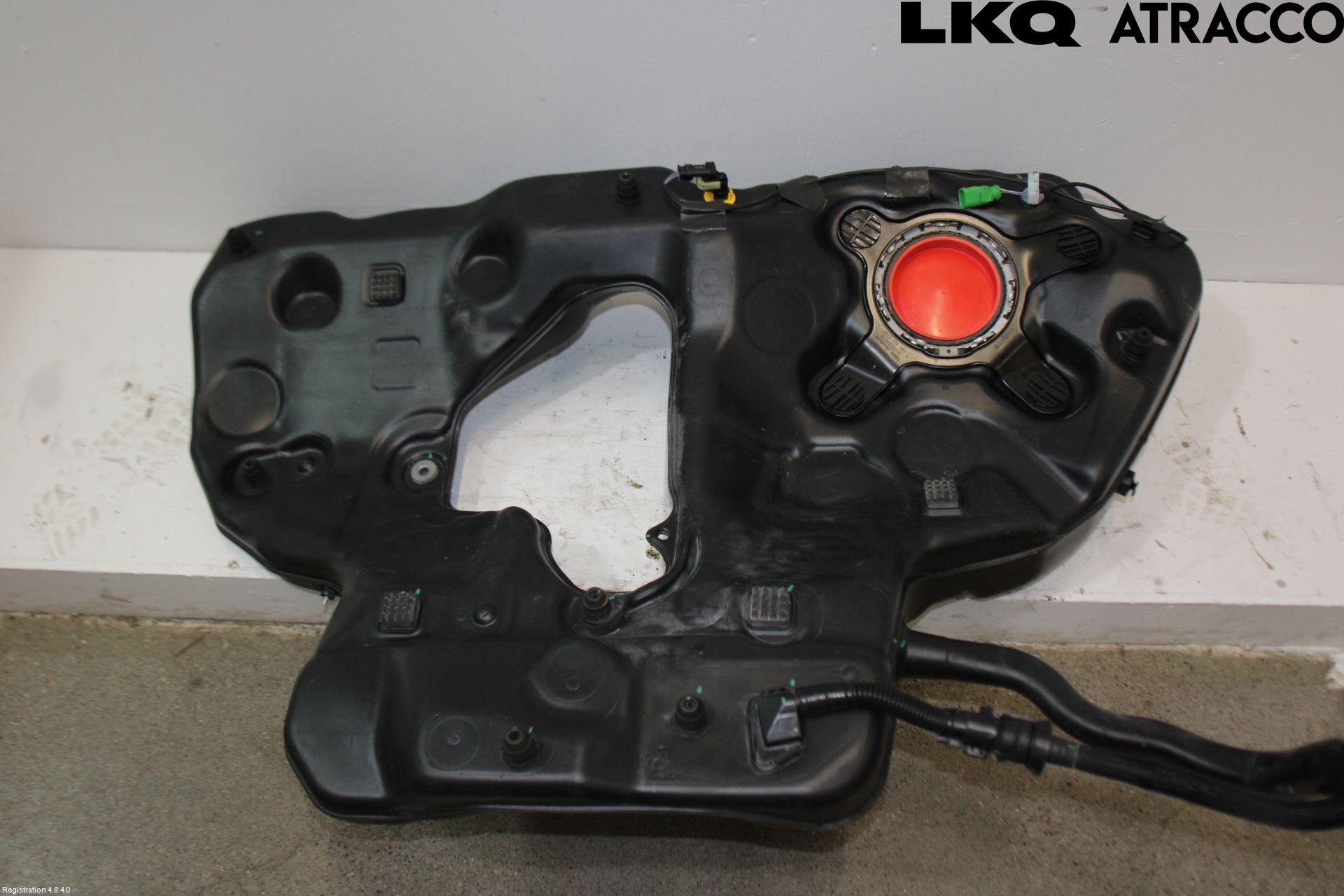 Audi A6 F2/C8 19- Bränsletank