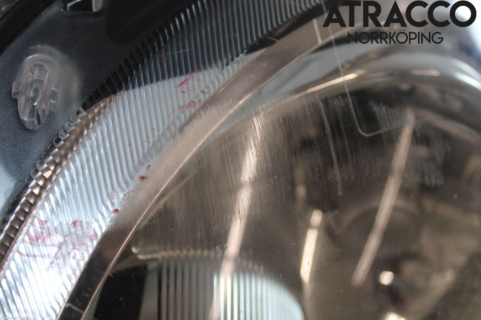 Mini COUPE R56 05-14 Strålkastarsarg Höger