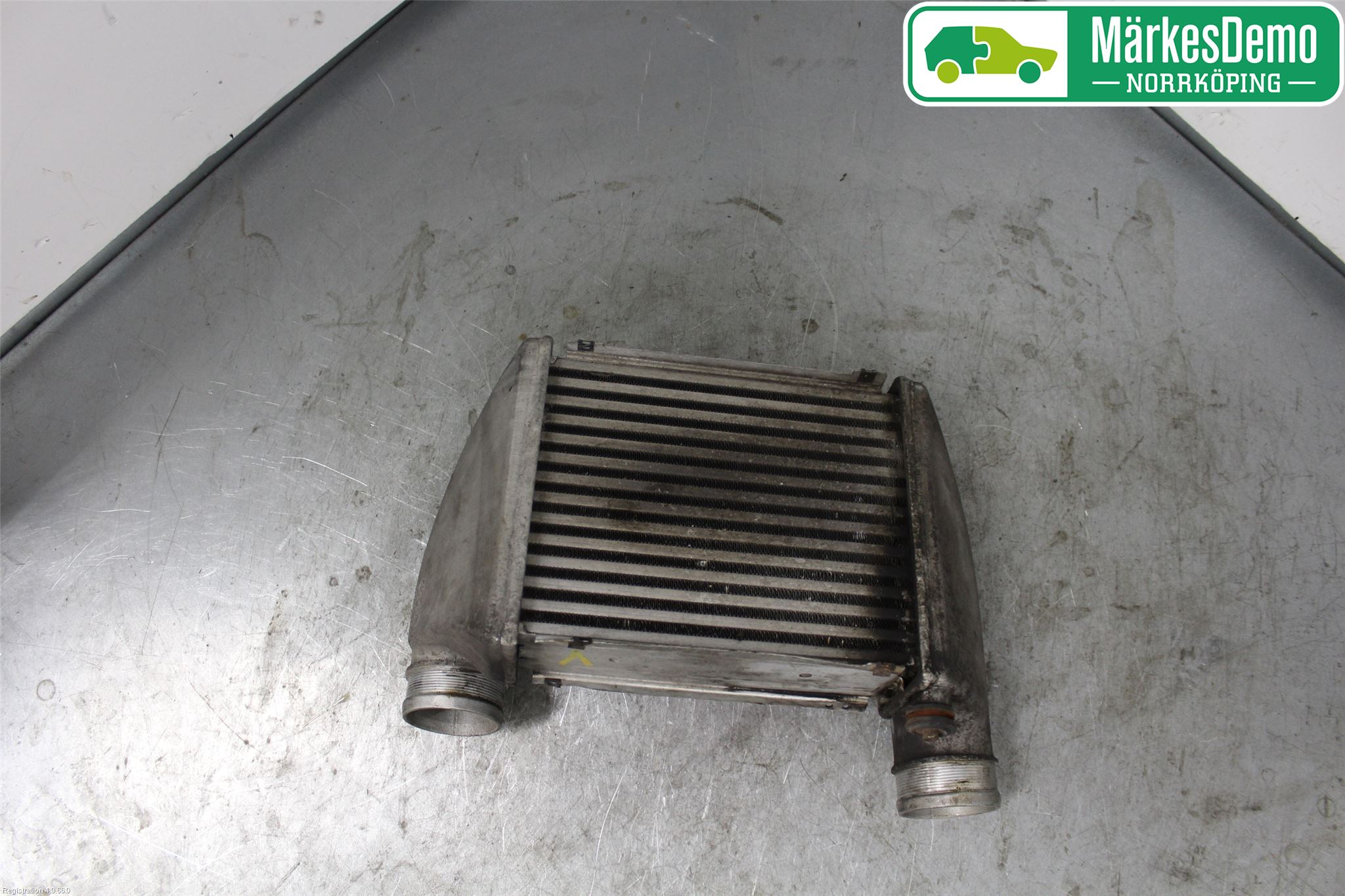 Audi A6/S6     97-05 Laddluft-Intercooler Kyl