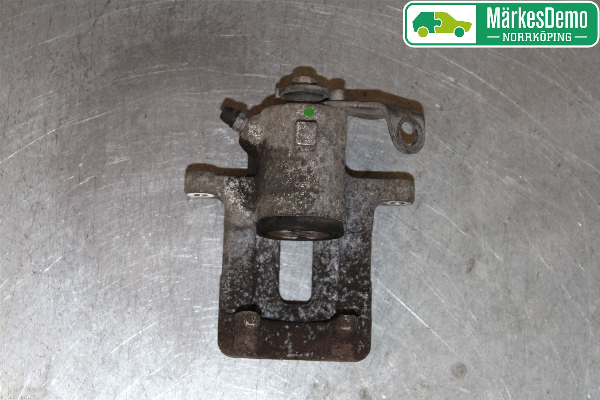 Skoda FABIA 07-14 Bromsok Bak Höger