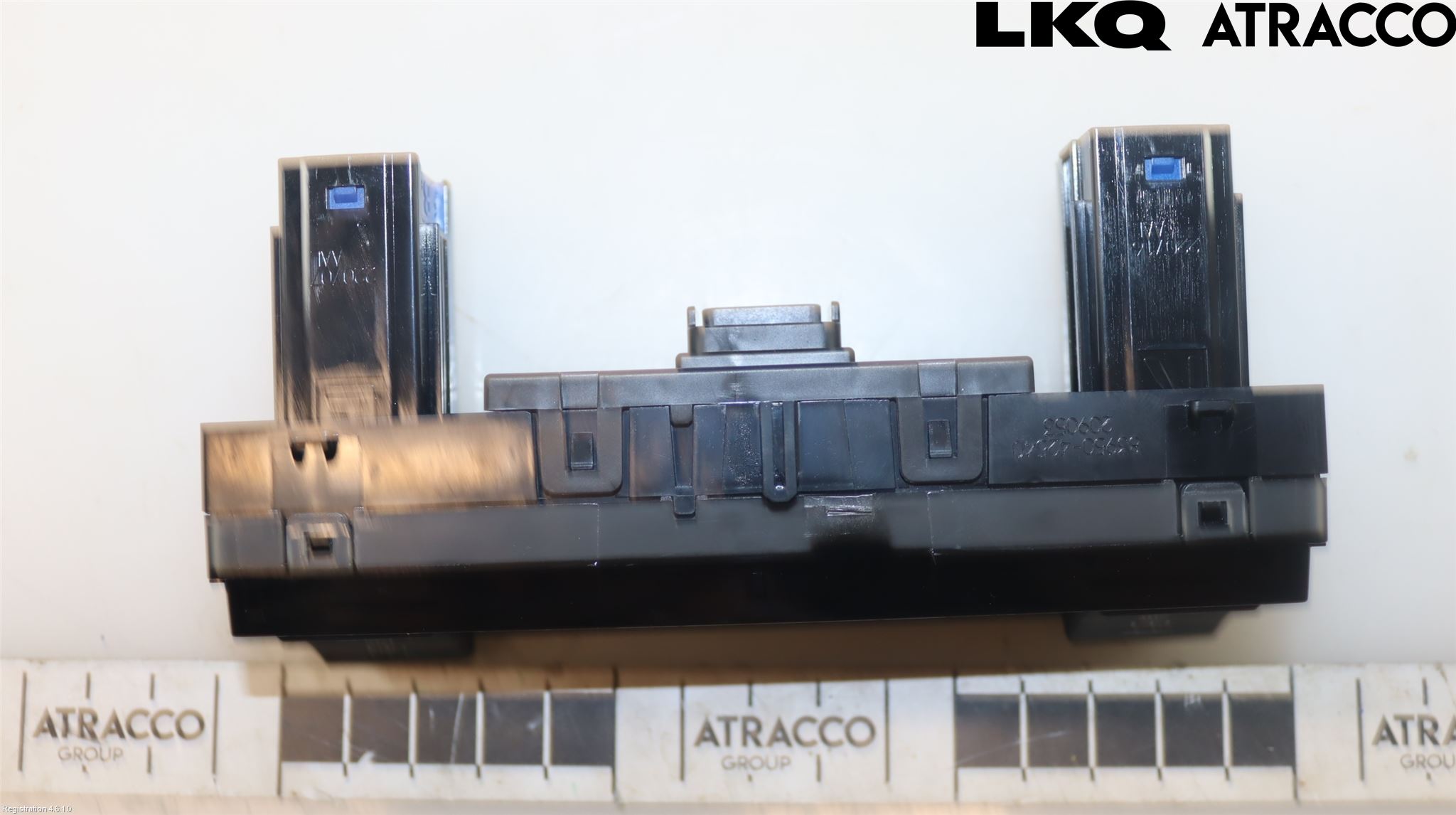 Toyota RAV4 19- Strömställare Stolvärme