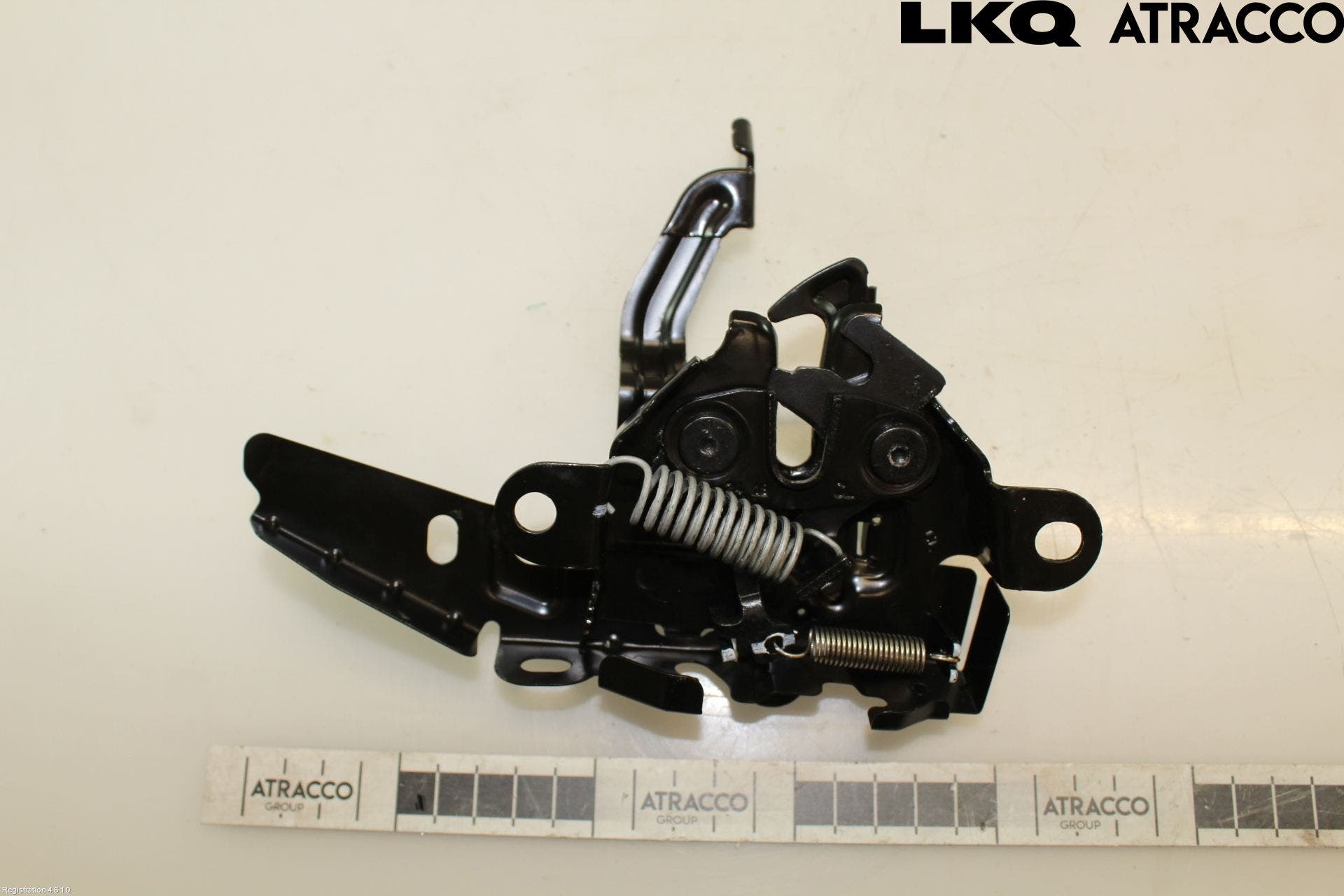 Toyota COROLLA 19- Huvlås