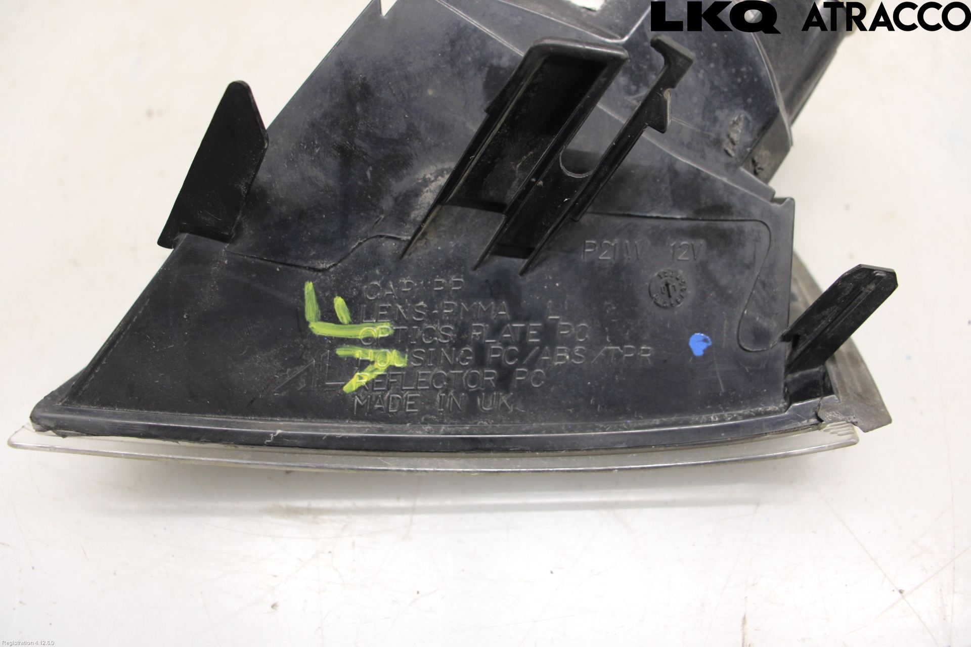 Toyota AVENSIS 98-02 Blinkers Fram Vänster