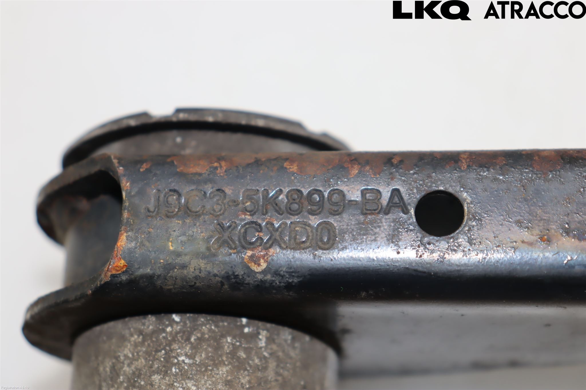 Jaguar F-PACE Bärarm Bak Höger