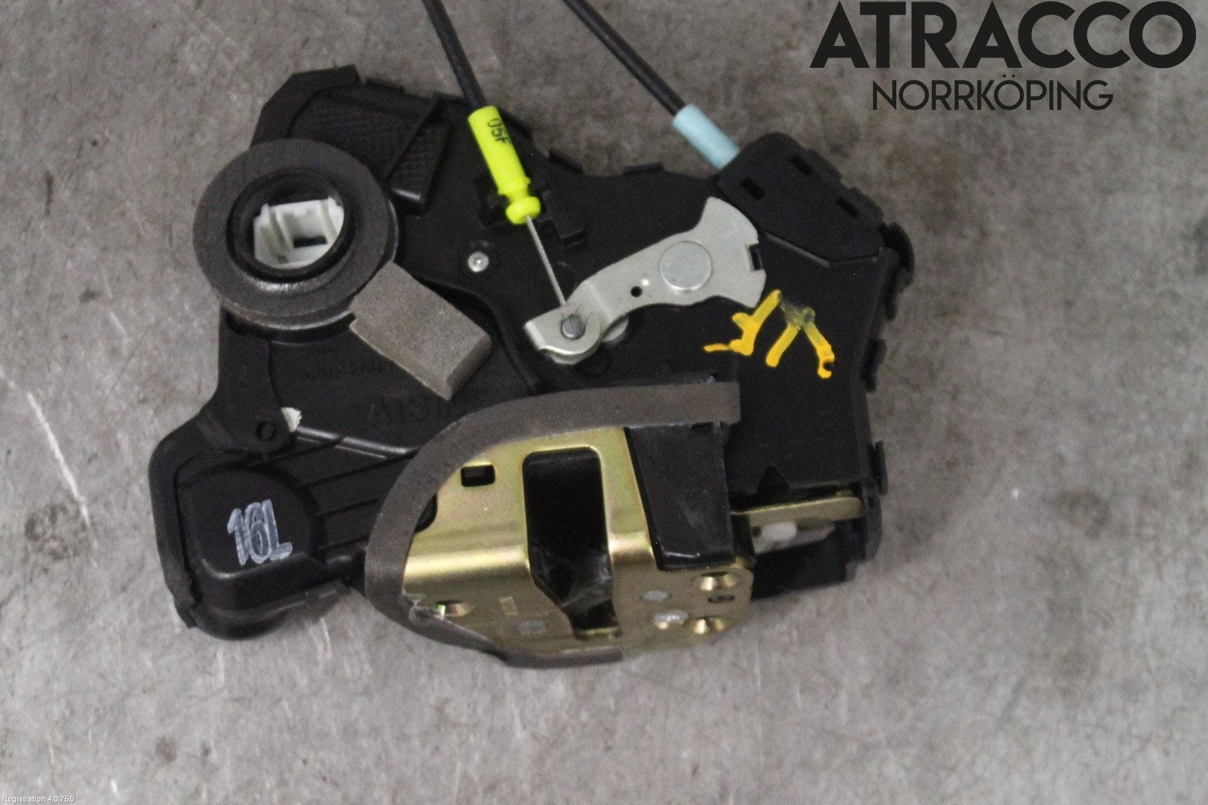 Toyota COROLLA 02-07 Låskista-Dörrlås