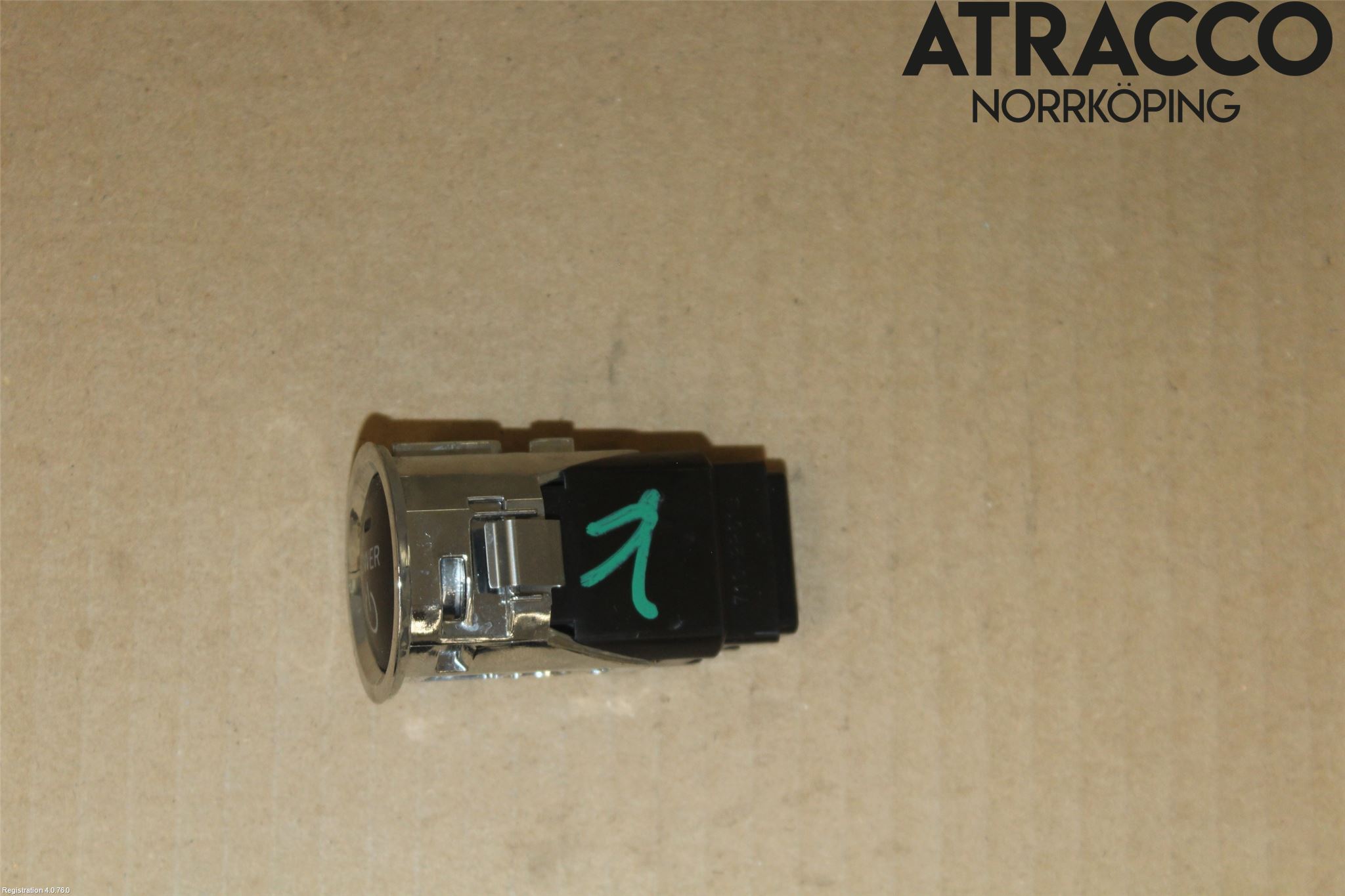 Toyota PRIUS NWH20 04-08 Startknapp Personbil