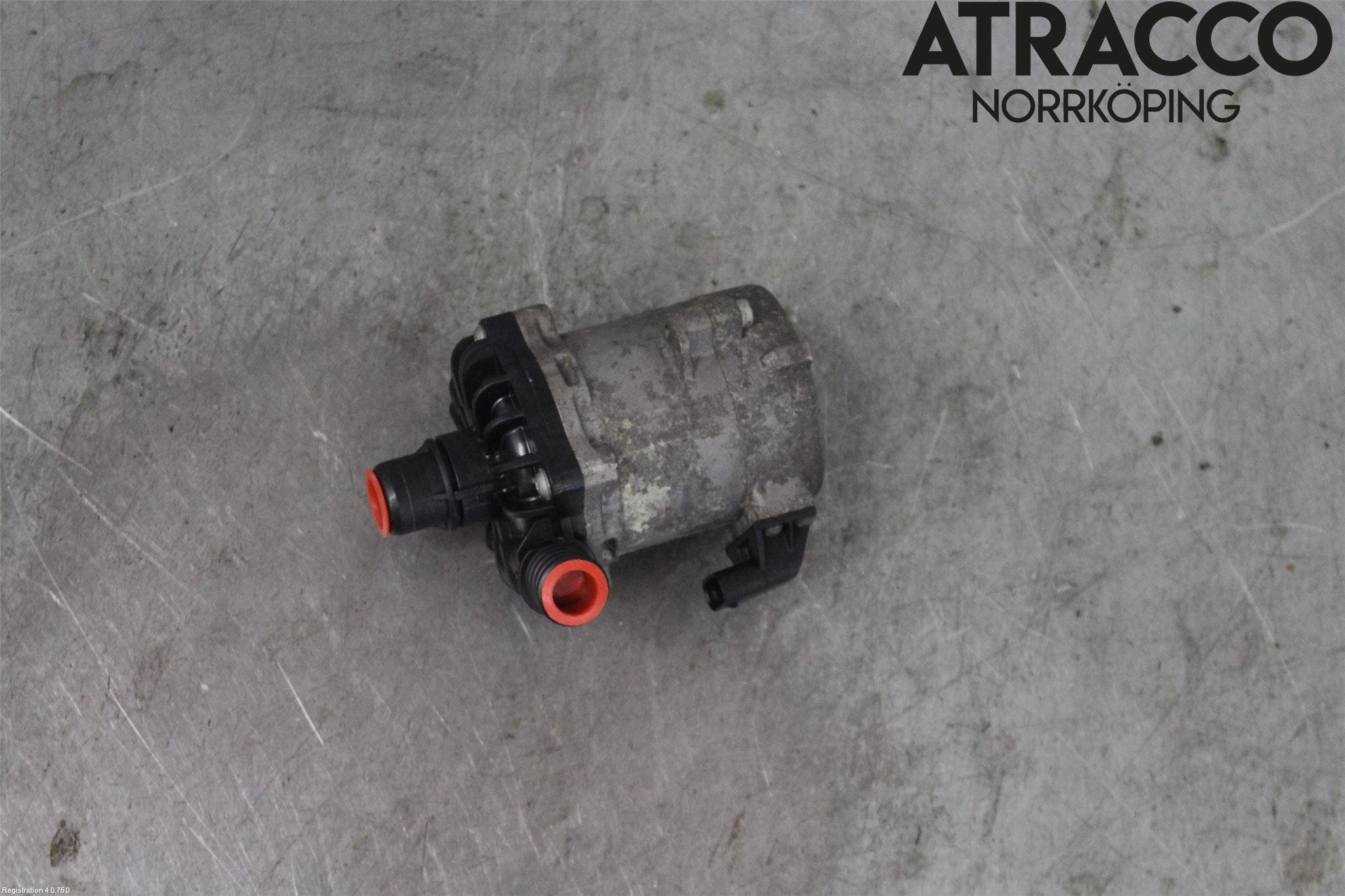 BMW 5 F10/F11/F18 09-17 Vattenpump