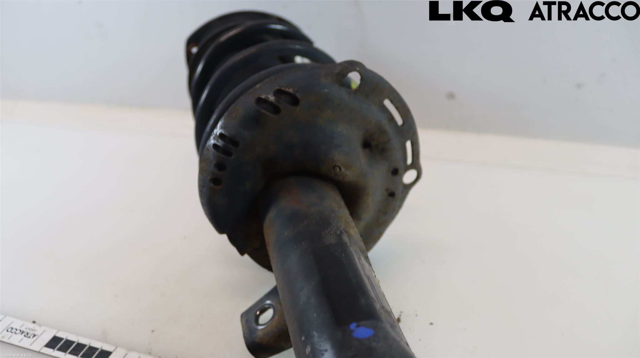 Volkswagen VW PASSAT 15-19 Fjäderben Fram Vänster