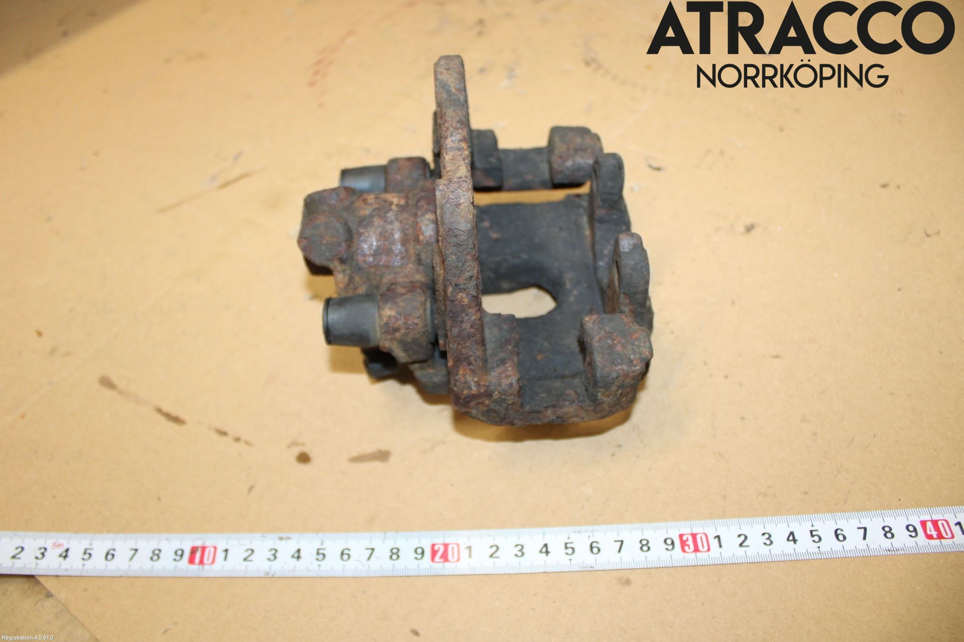 BMW X3 E83     03-10 Bromsok Bak Höger