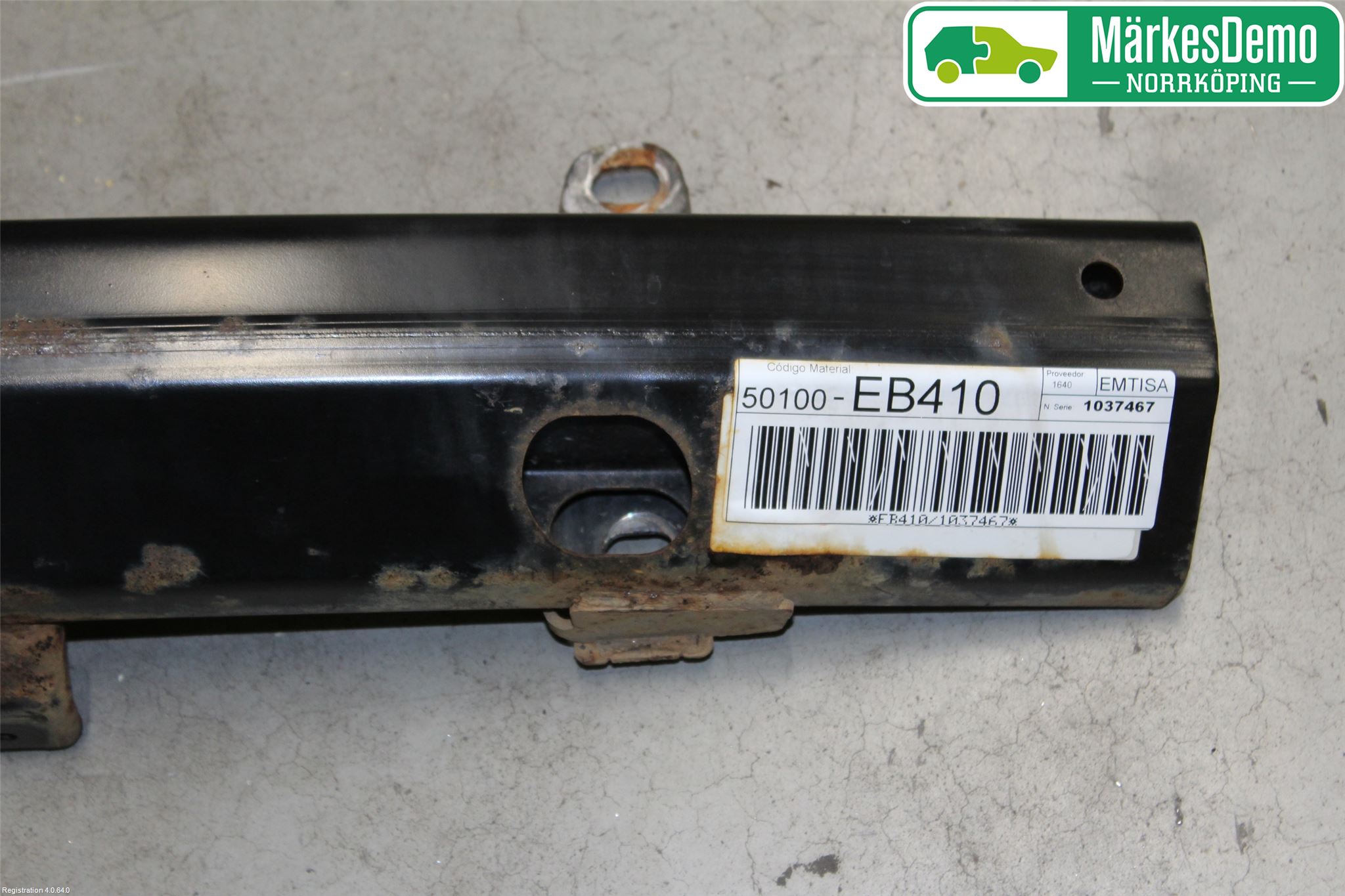 Nissan NAVARA 05-16 Stötfångarbalk Fram