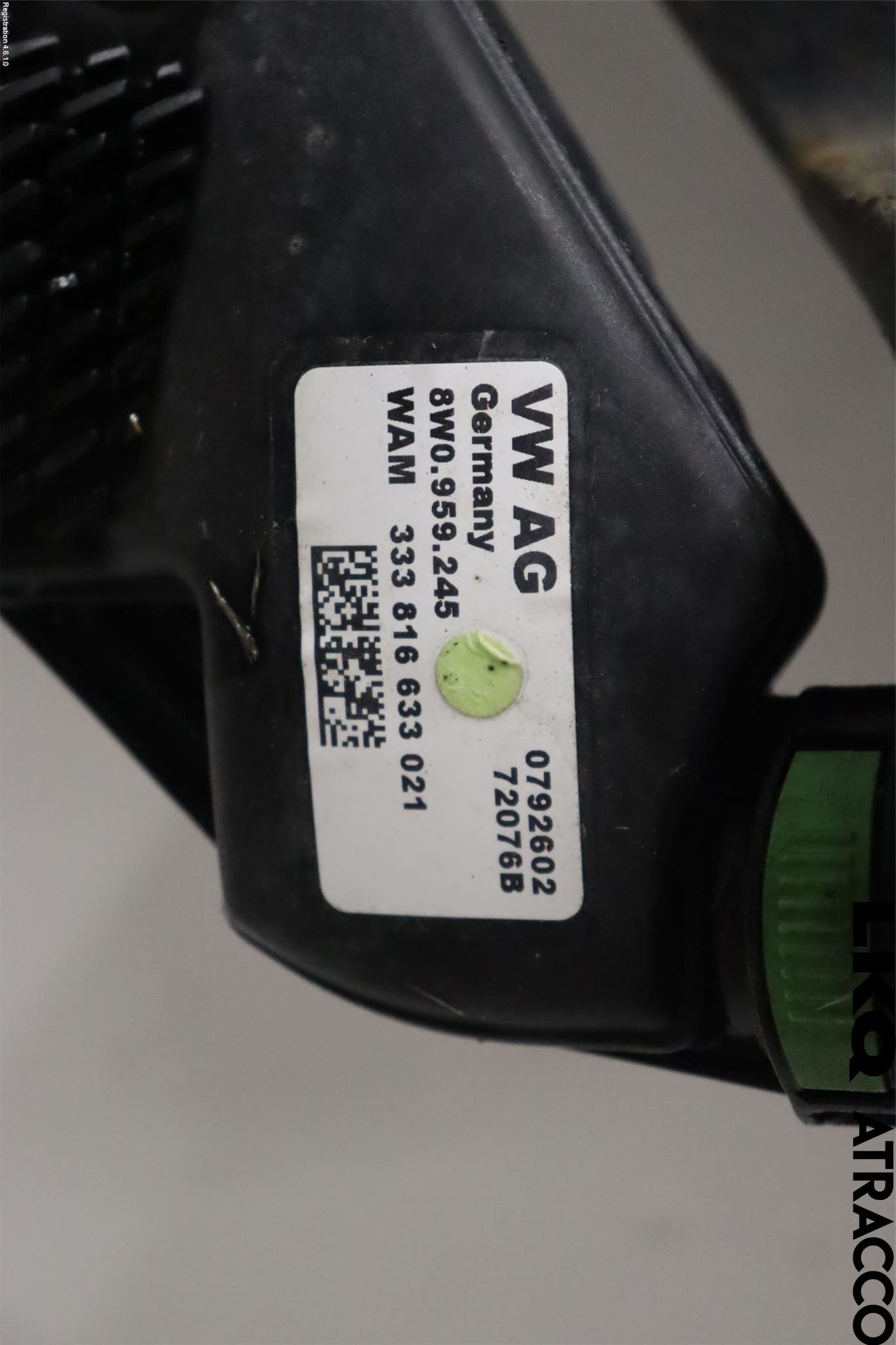 Audi A6 F2/C8 19- Dragkrok