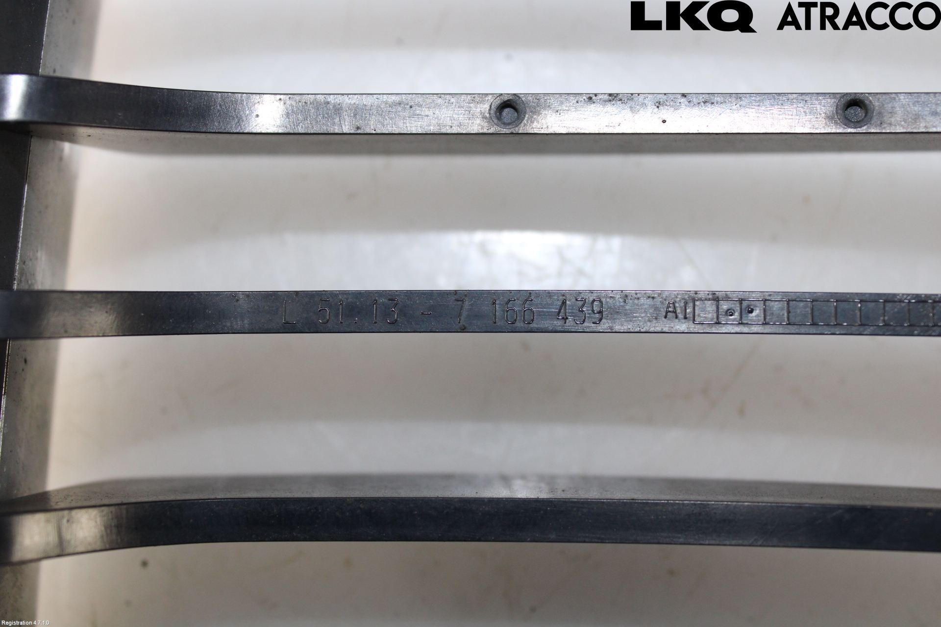 BMW 1 E87/81 5D/3D 03-11 Grilldel Vänster