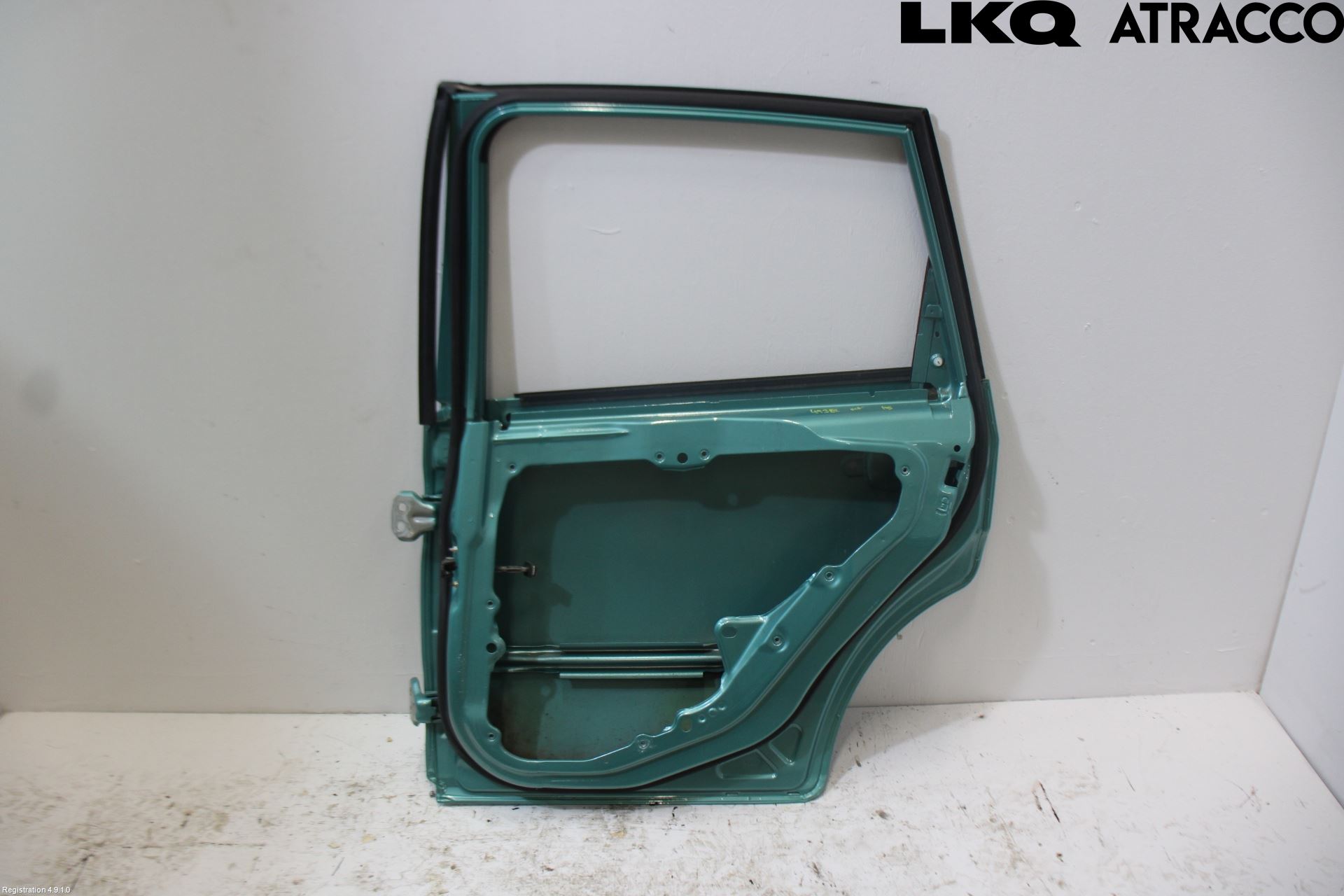 Ford FIESTA     06-08 Dörr Bak Höger