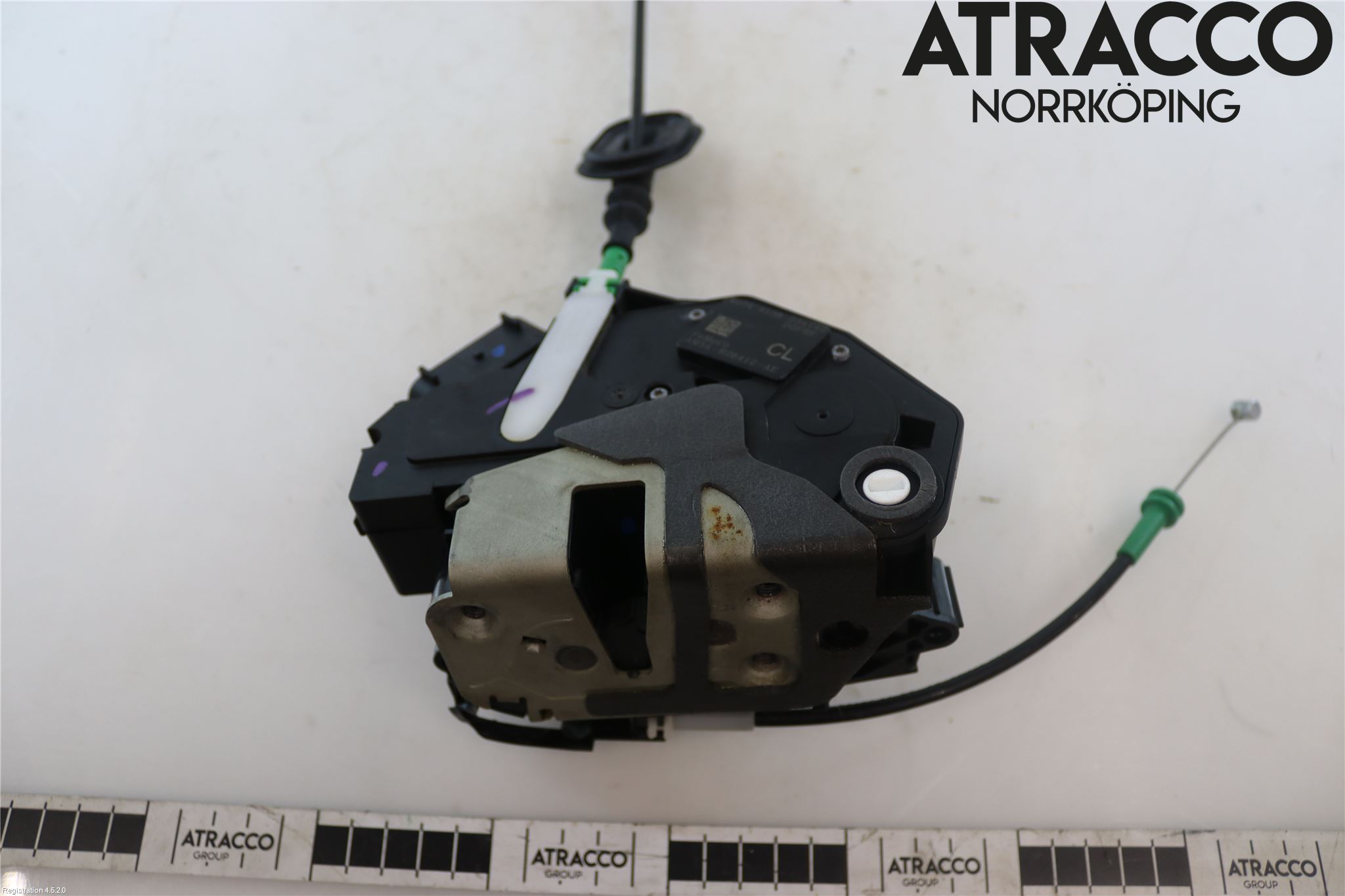 Ford FIESTA 13-17 Låskista-Dörrlås