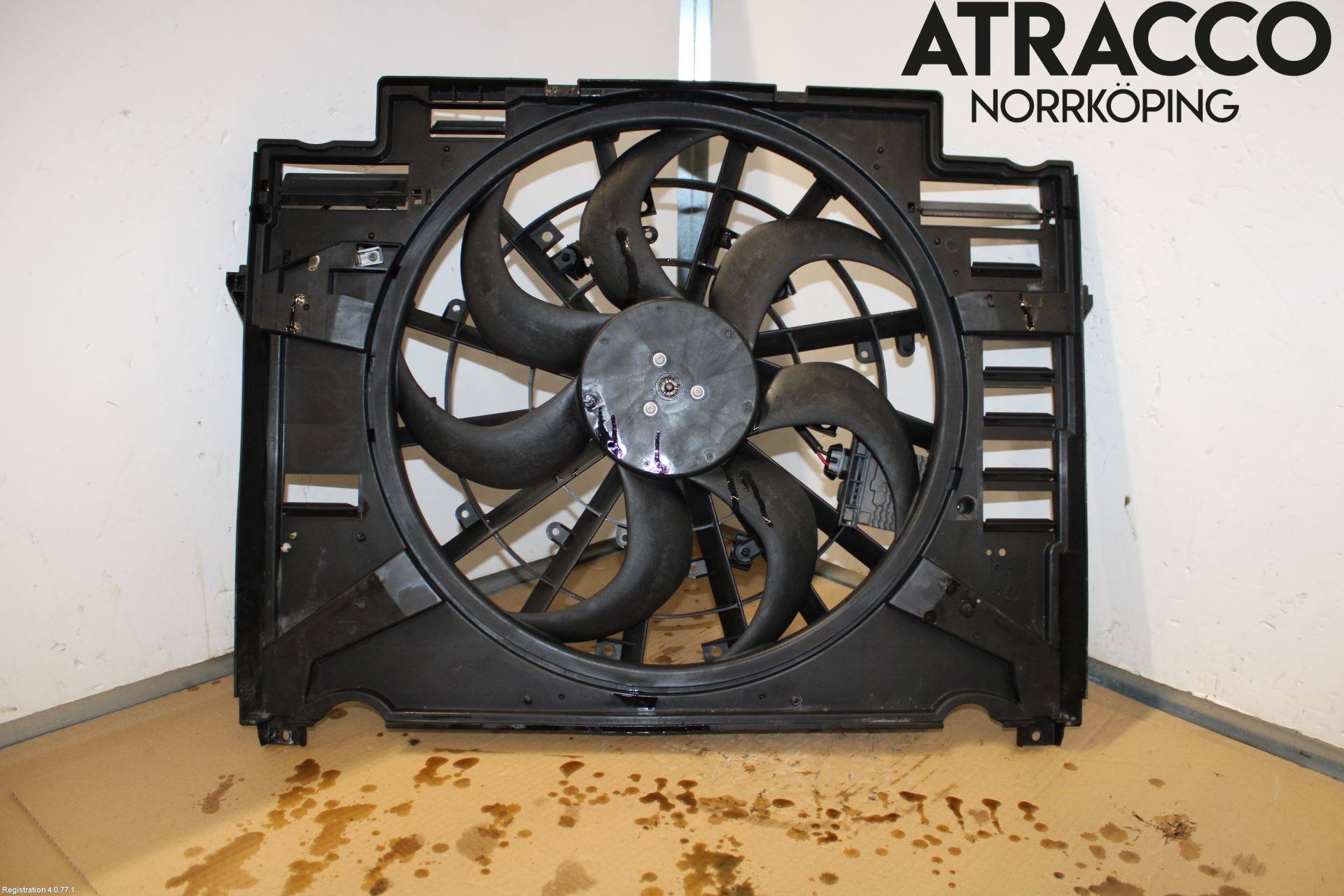 Jaguar F-PACE Kylfläkt El