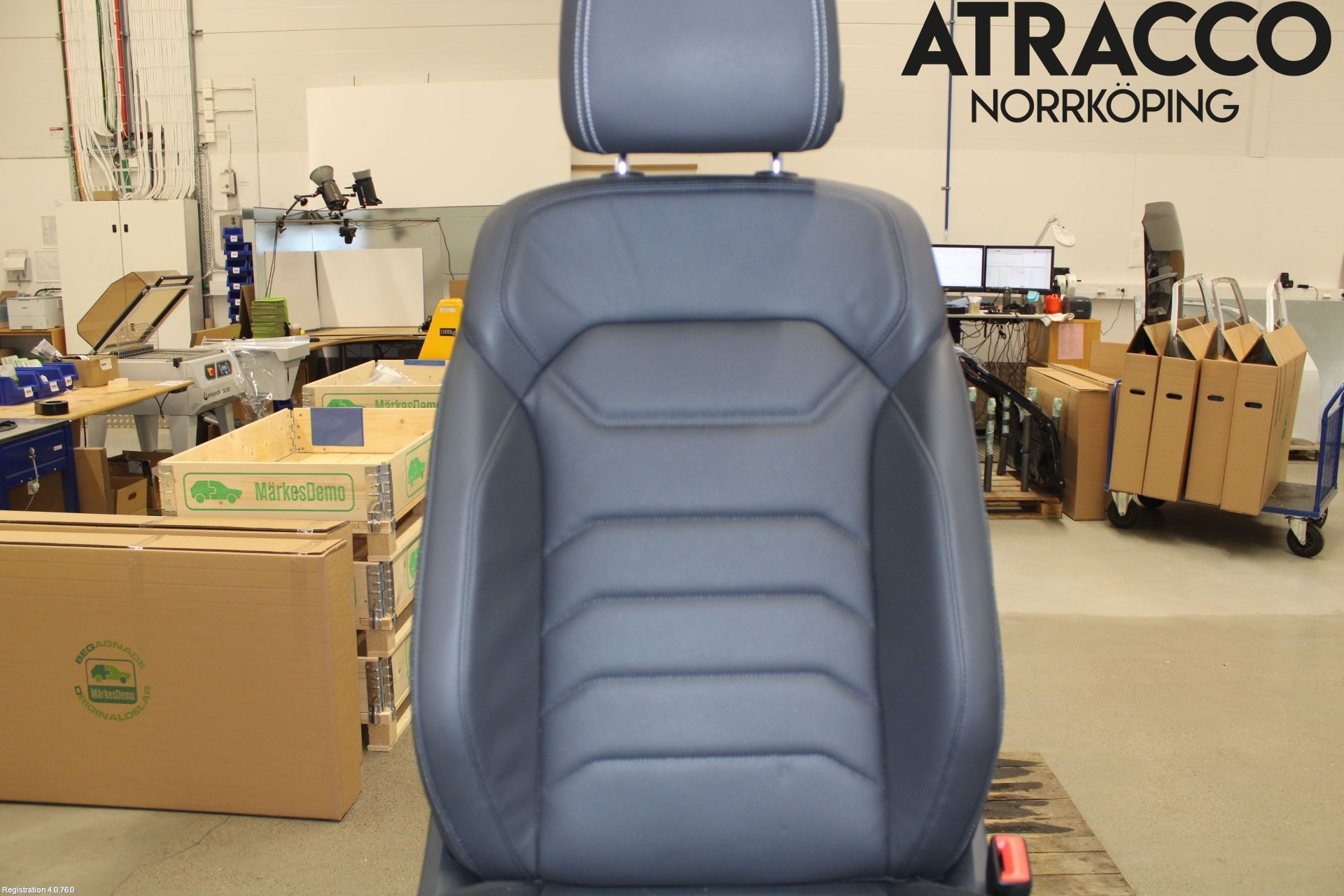 Volkswagen VW TOUAREG CR 18- Inredning Stol Fram Hö