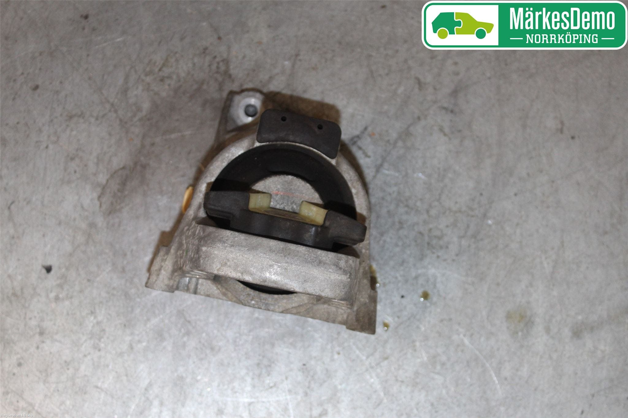 Audi A4/S4 B9 16-19 Motorkudde