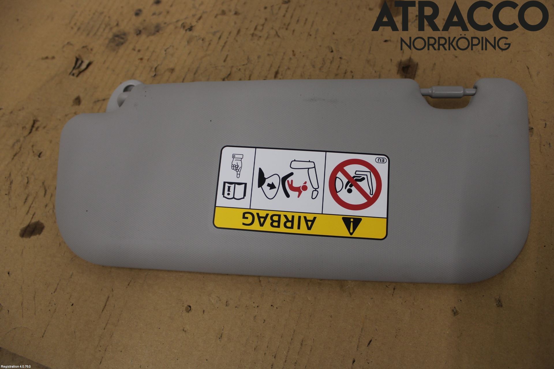 Toyota RAV4 19- Solskydd