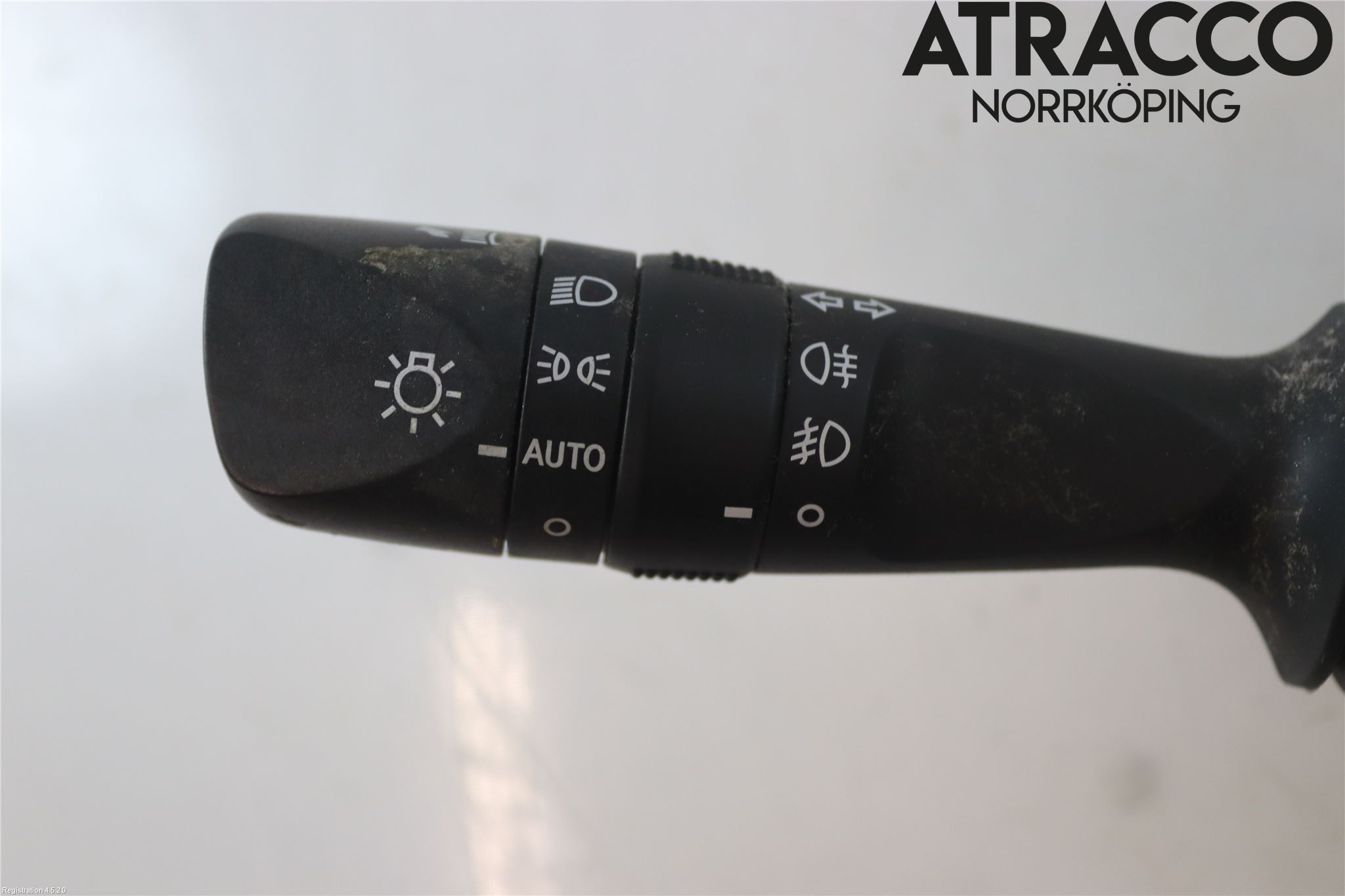 Toyota AURIS 13-19 Spakcentral