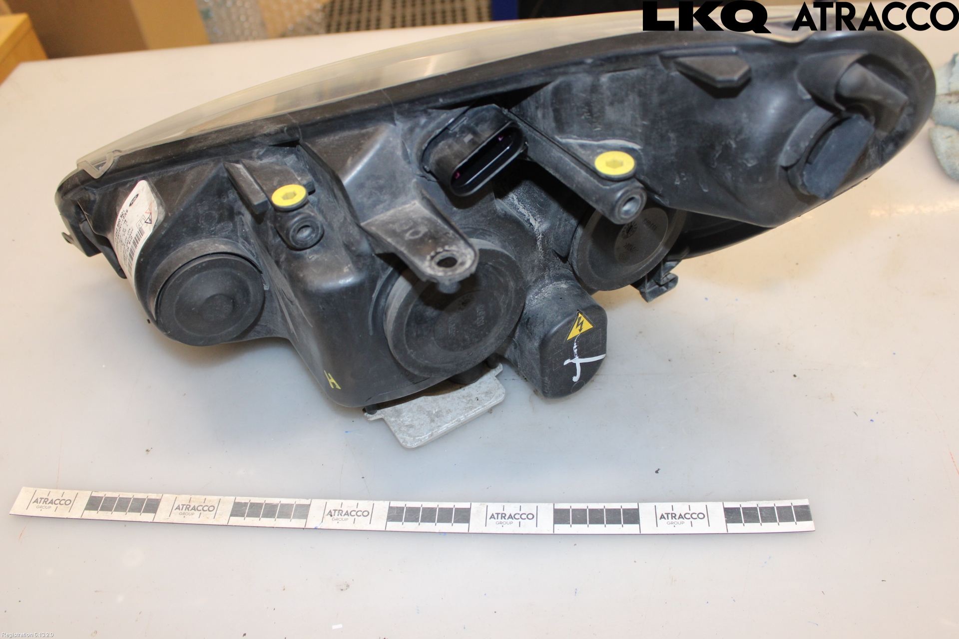 Ford S-MAX 06-15 Strålkastare Höger