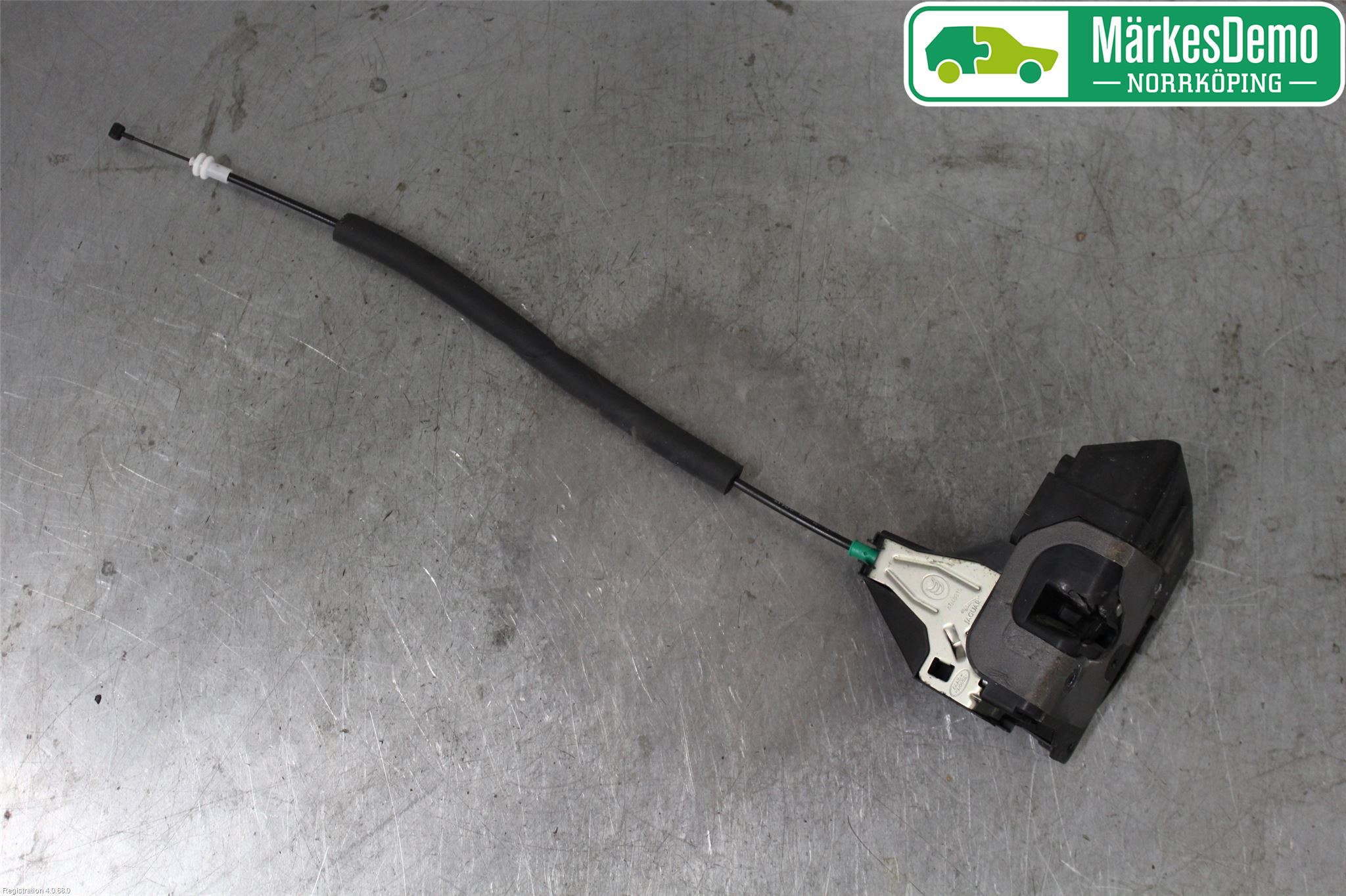 Jaguar F-PACE Låskista-Dörrlås