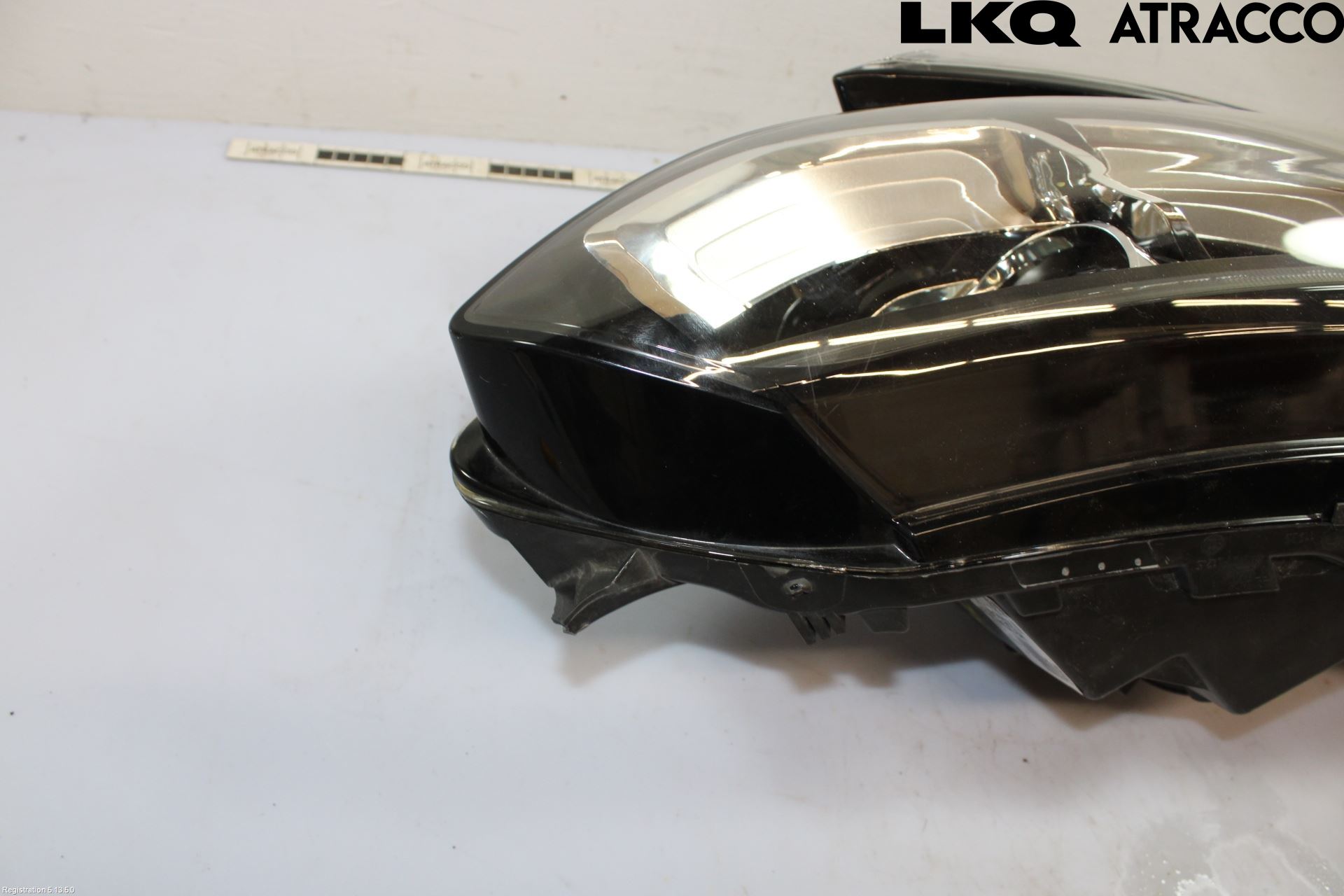 Renault MEGANE IV 16-23 Strålkastare Höger