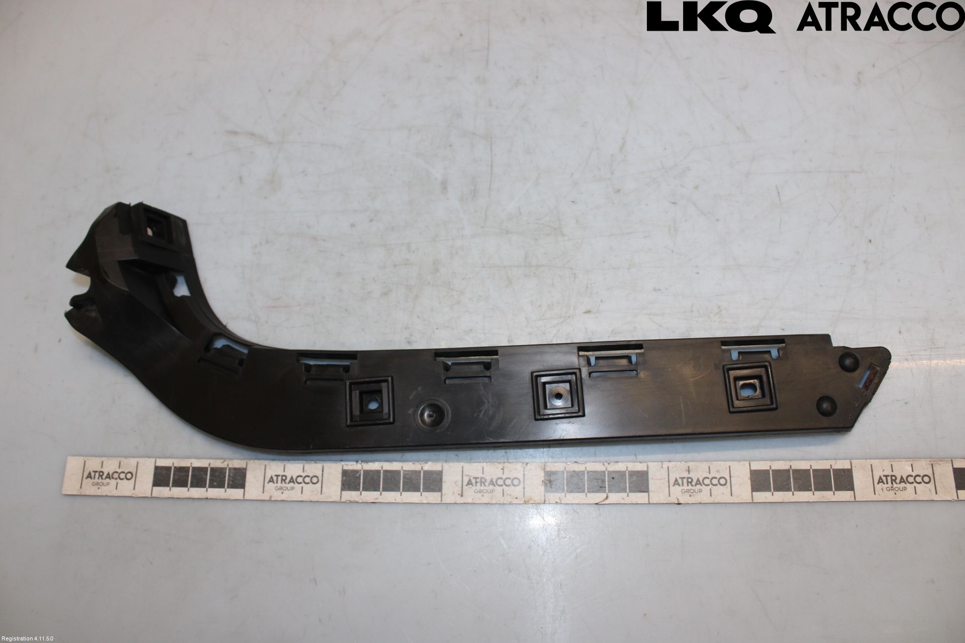 Volvo V50 04-07 Stötfångarfäste Bak Vä