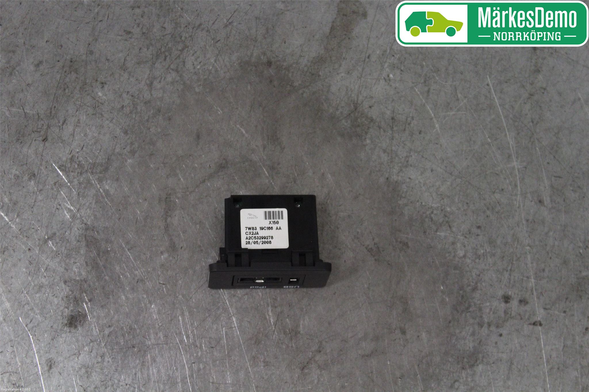Jaguar XK/XKR 06-14 Usb Connection
